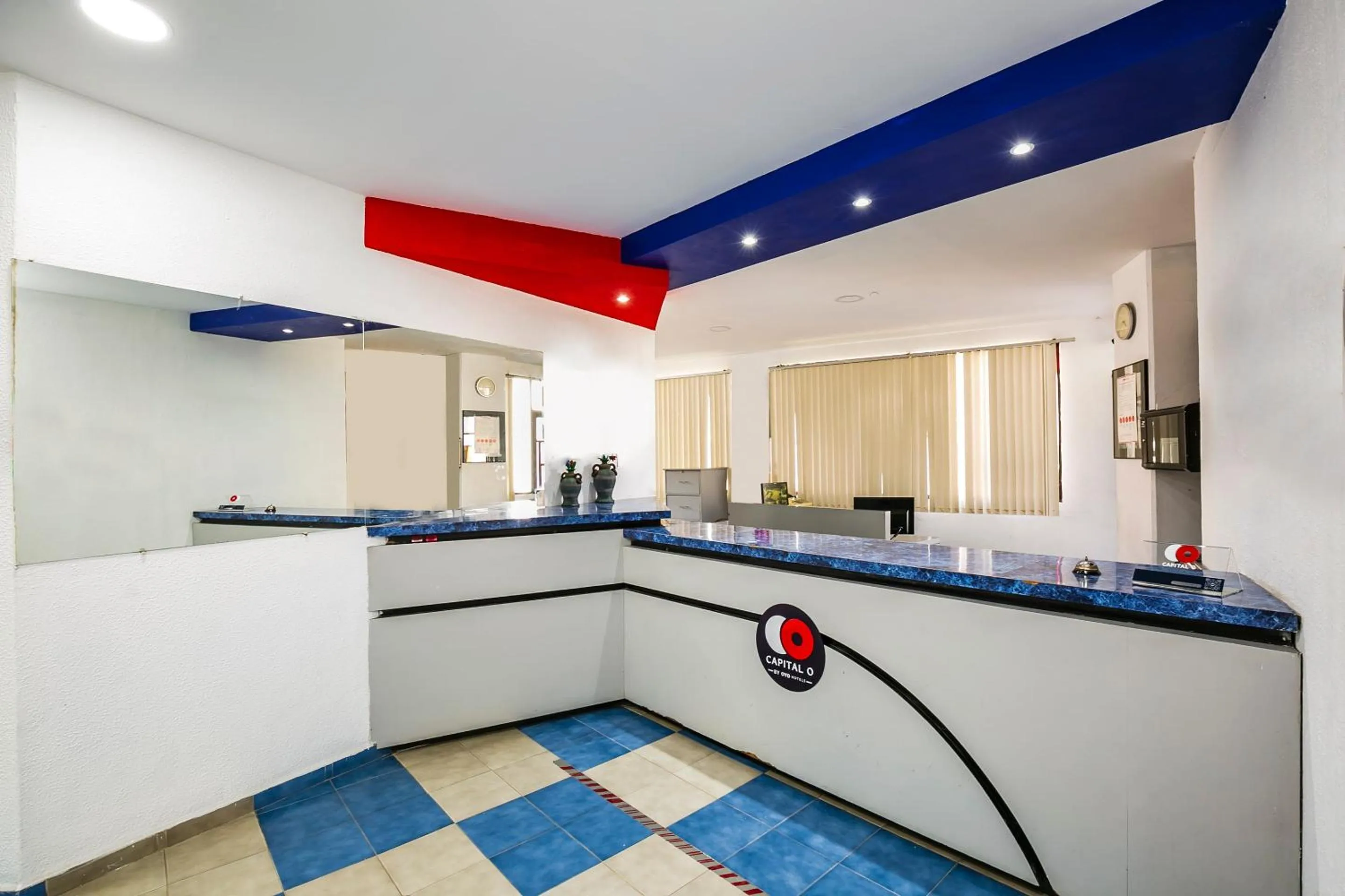 Lobby or reception in Capital O Hotel Casa Blanca, Morelia