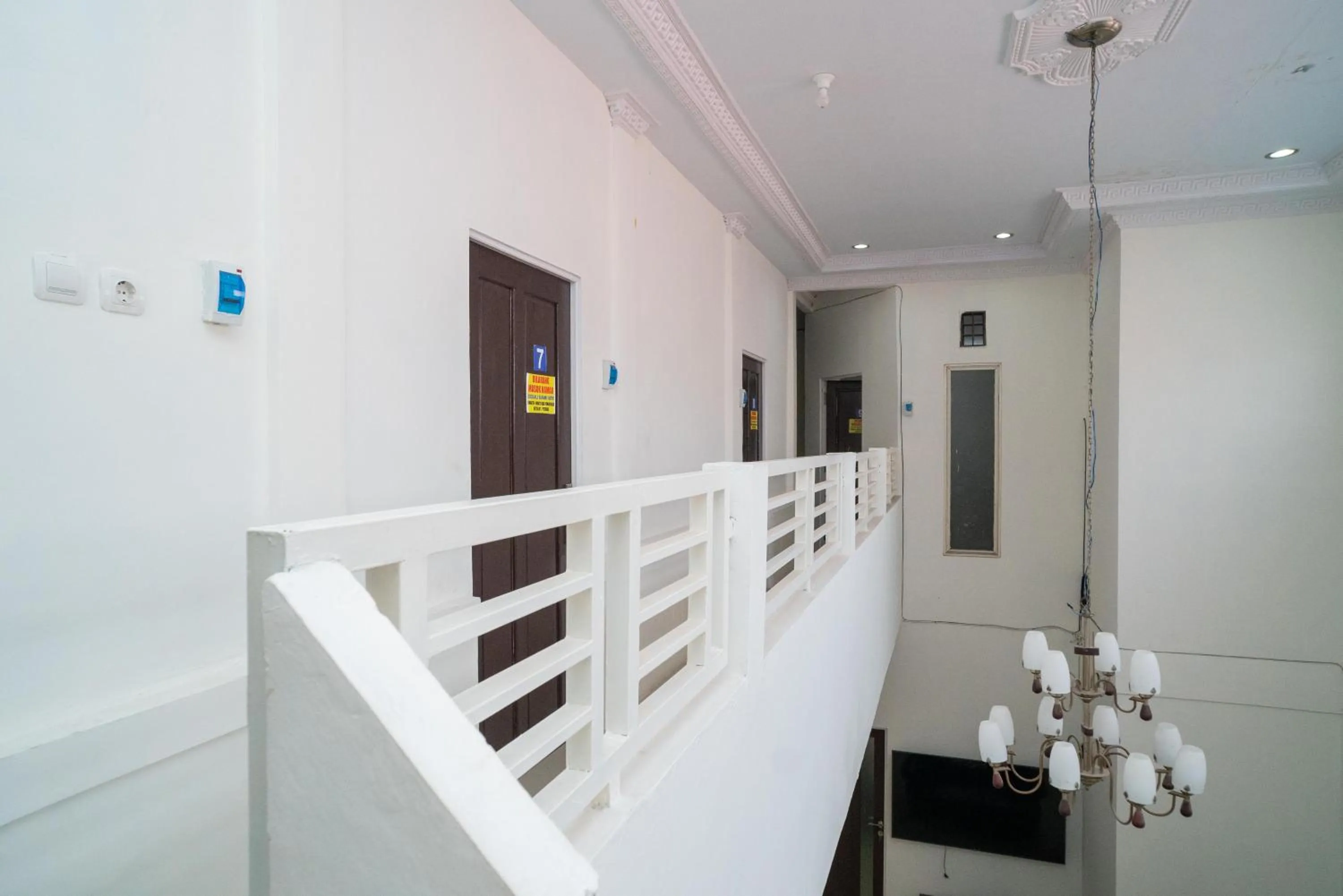 Property building in RedDoorz Syariah near Jalan A Yani KM 8 Citraland