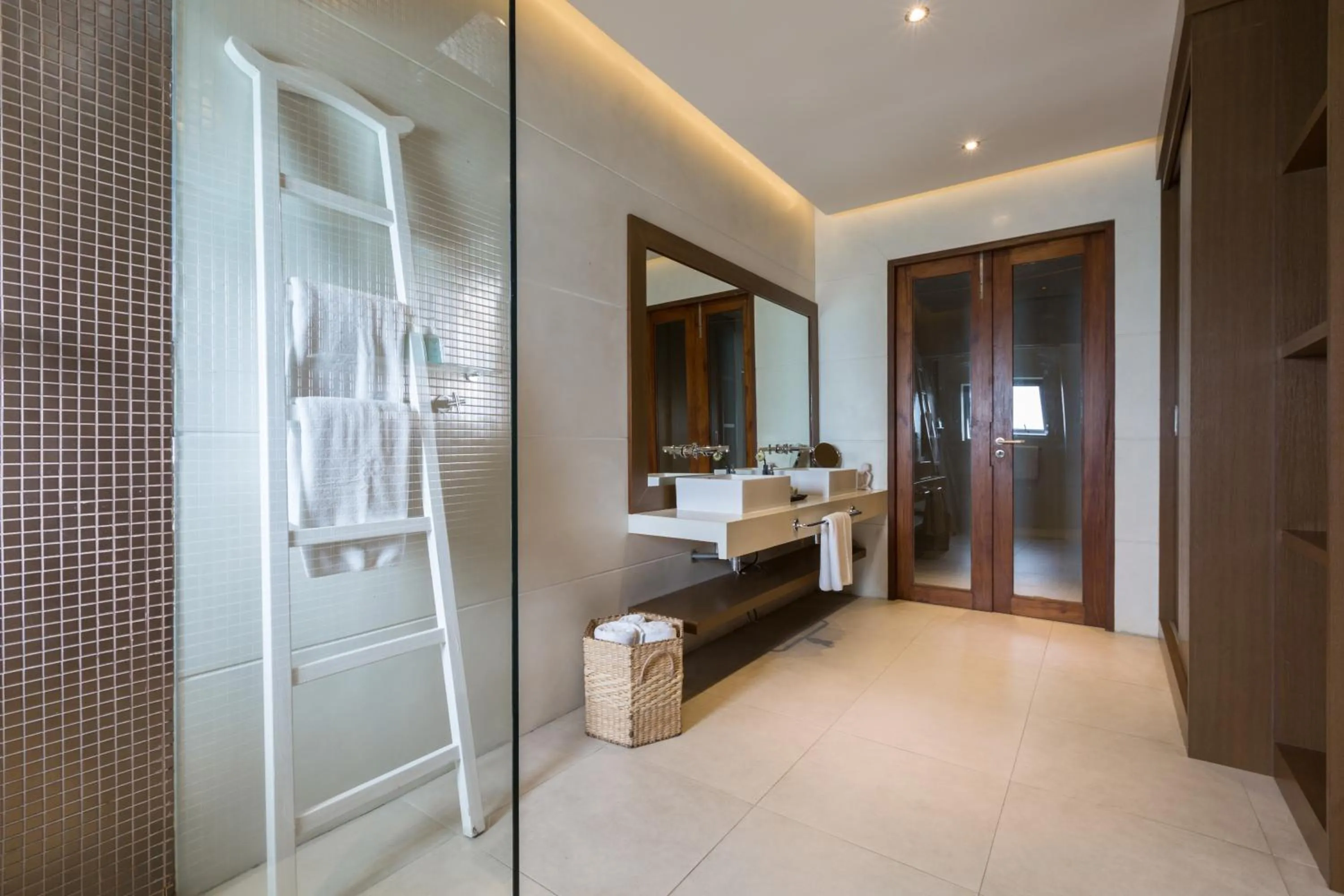 Shower in Villa Samayra - An Oceanfront Pool Villa, Koh Samui