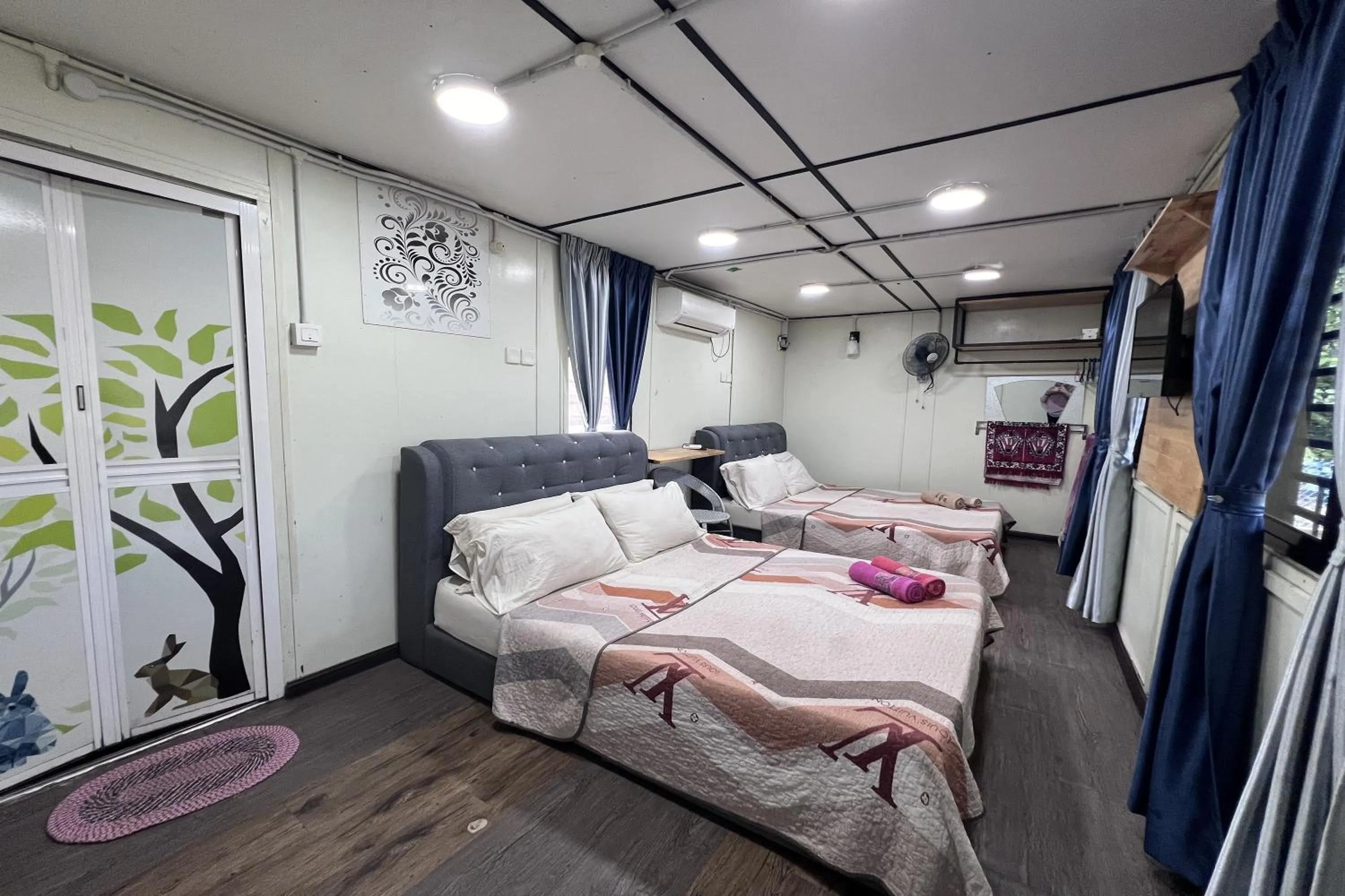 Bedroom, Bed in Nurbayu Chalet, Kemaman