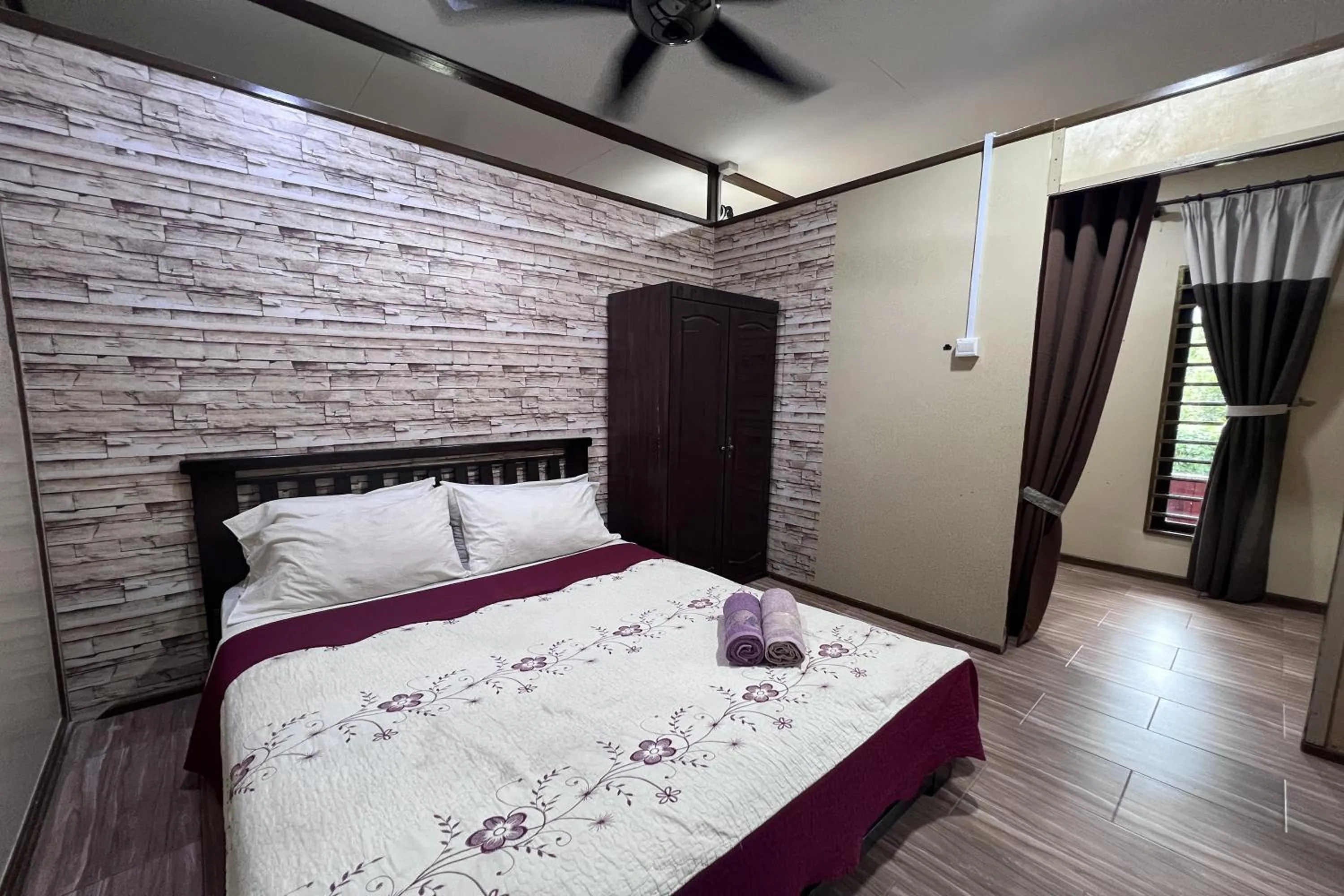 Bedroom, Bed in Nurbayu Chalet, Kemaman