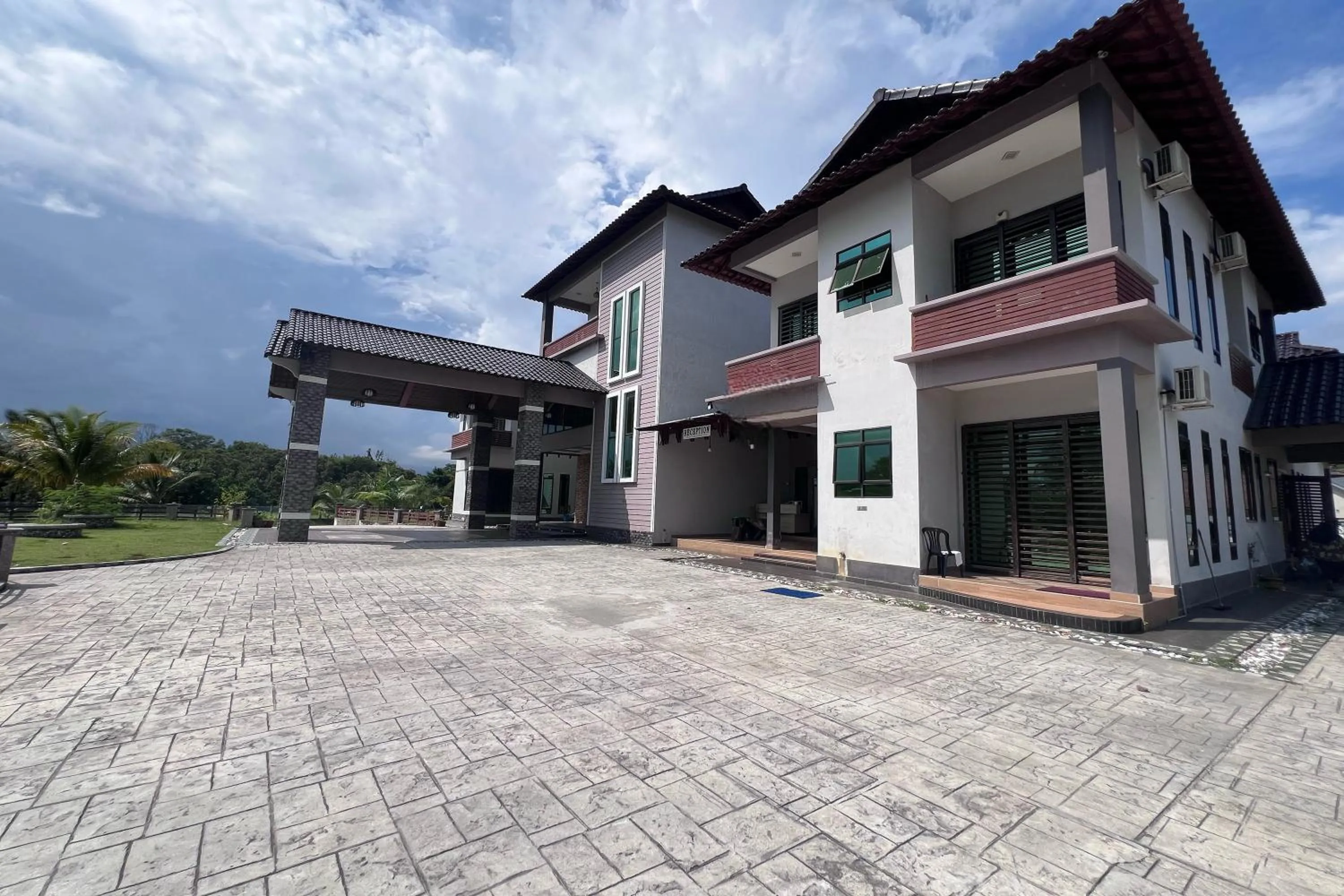 Property building in Nurbayu Chalet, Kemaman