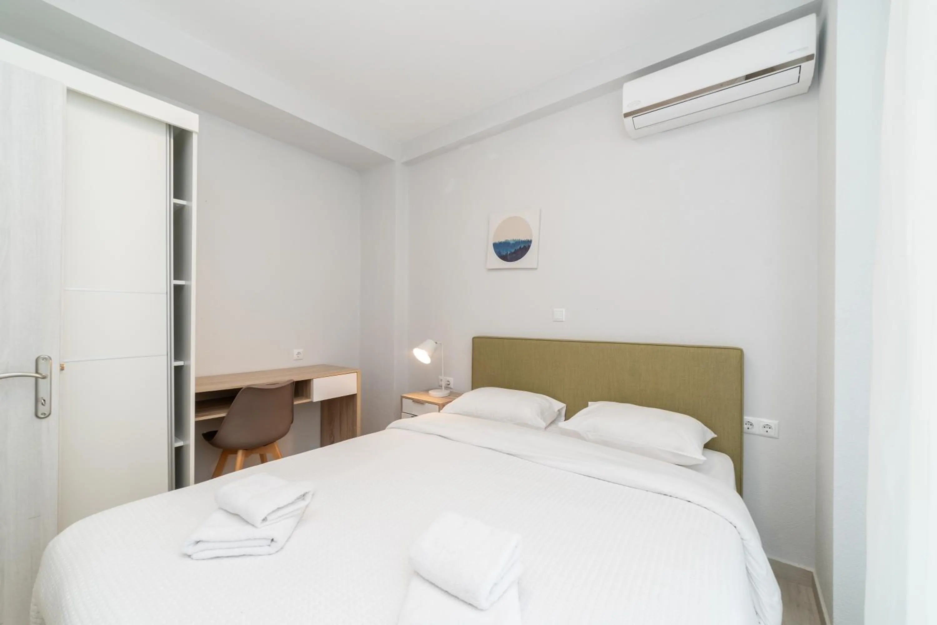 Bedroom, Bed in Thalassa & Thalassa Prive Residential Complex