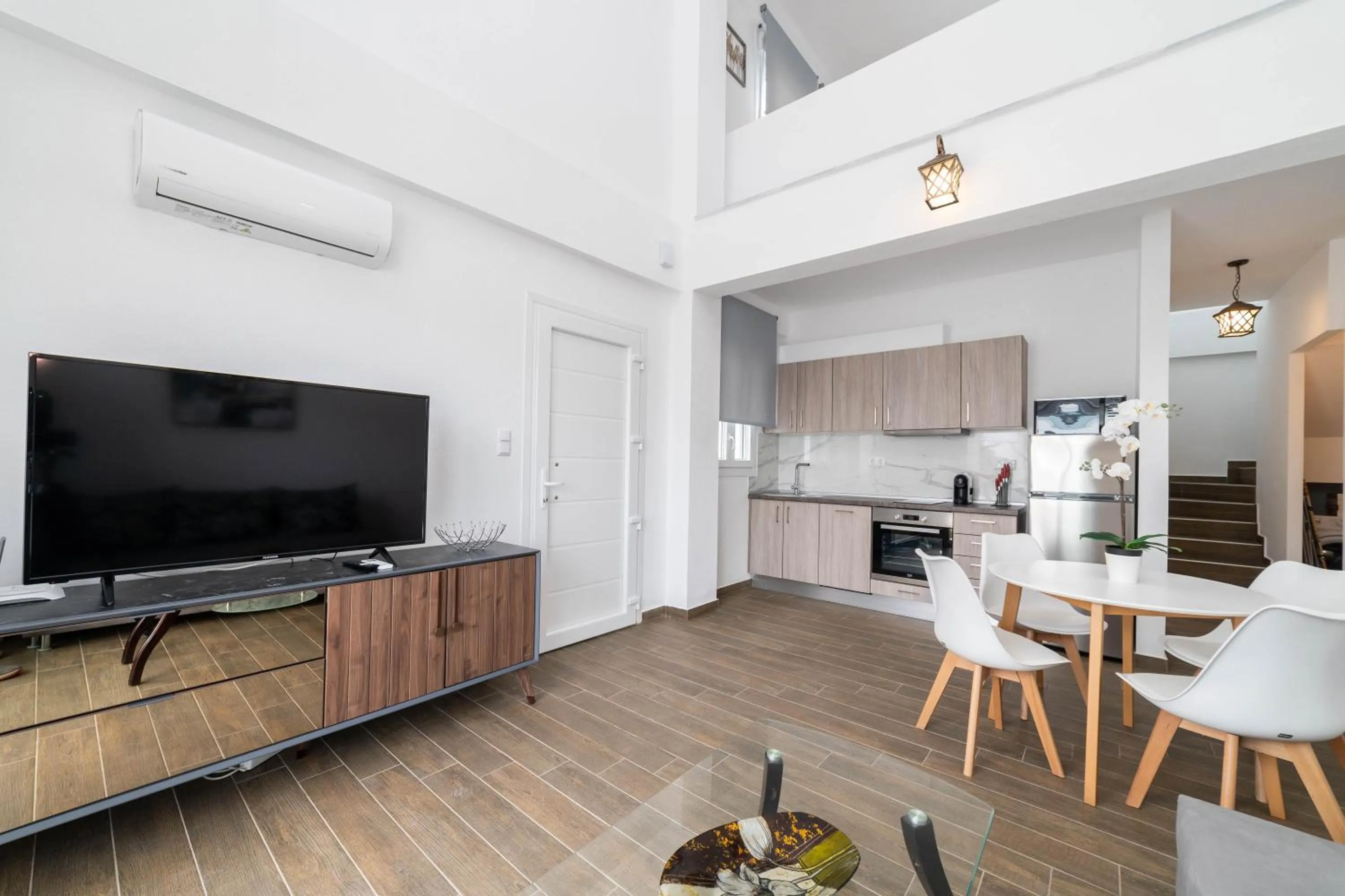 TV and multimedia in Thalassa & Thalassa Prive Residential Complex