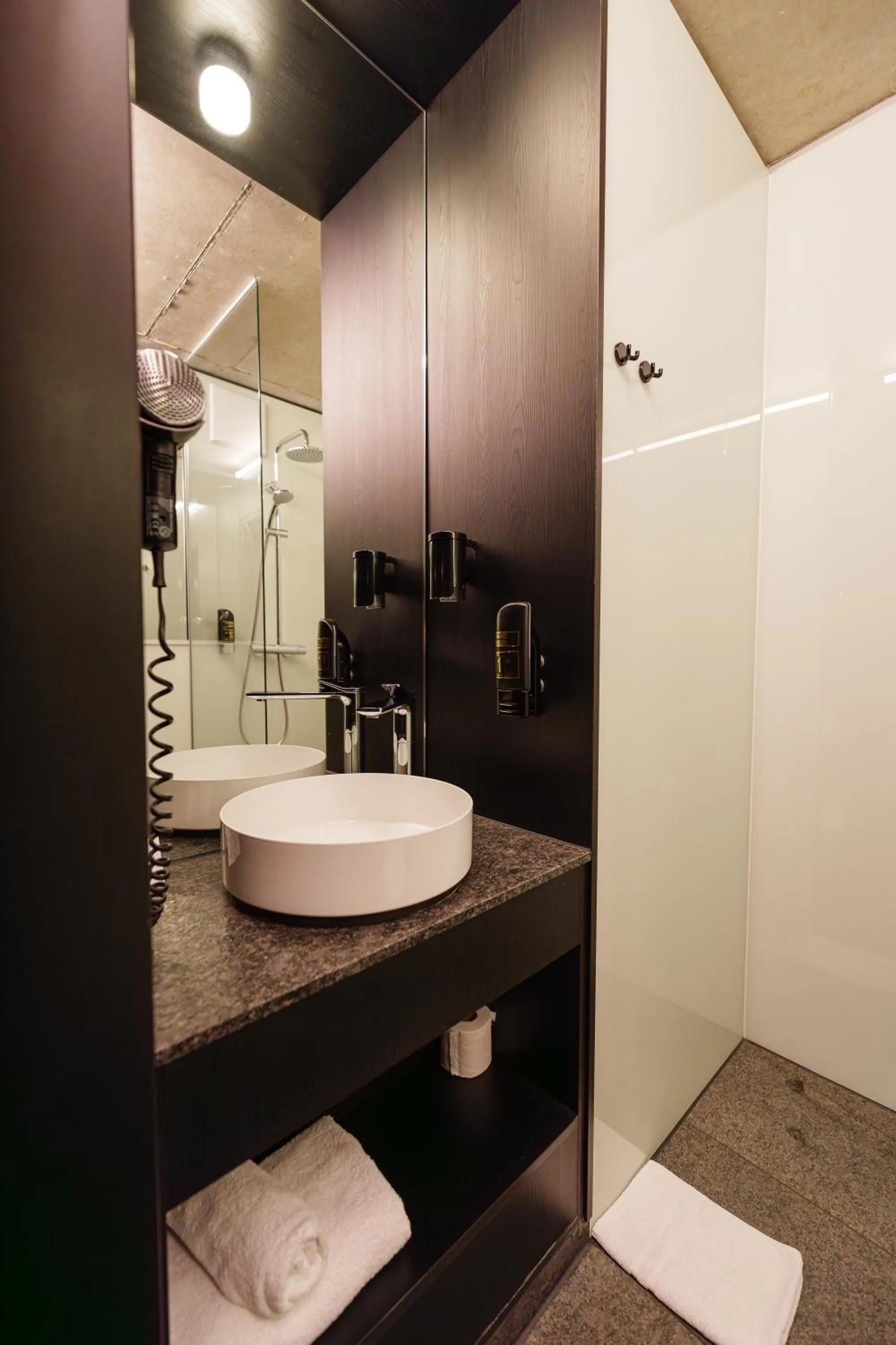 Bathroom in Roomreich