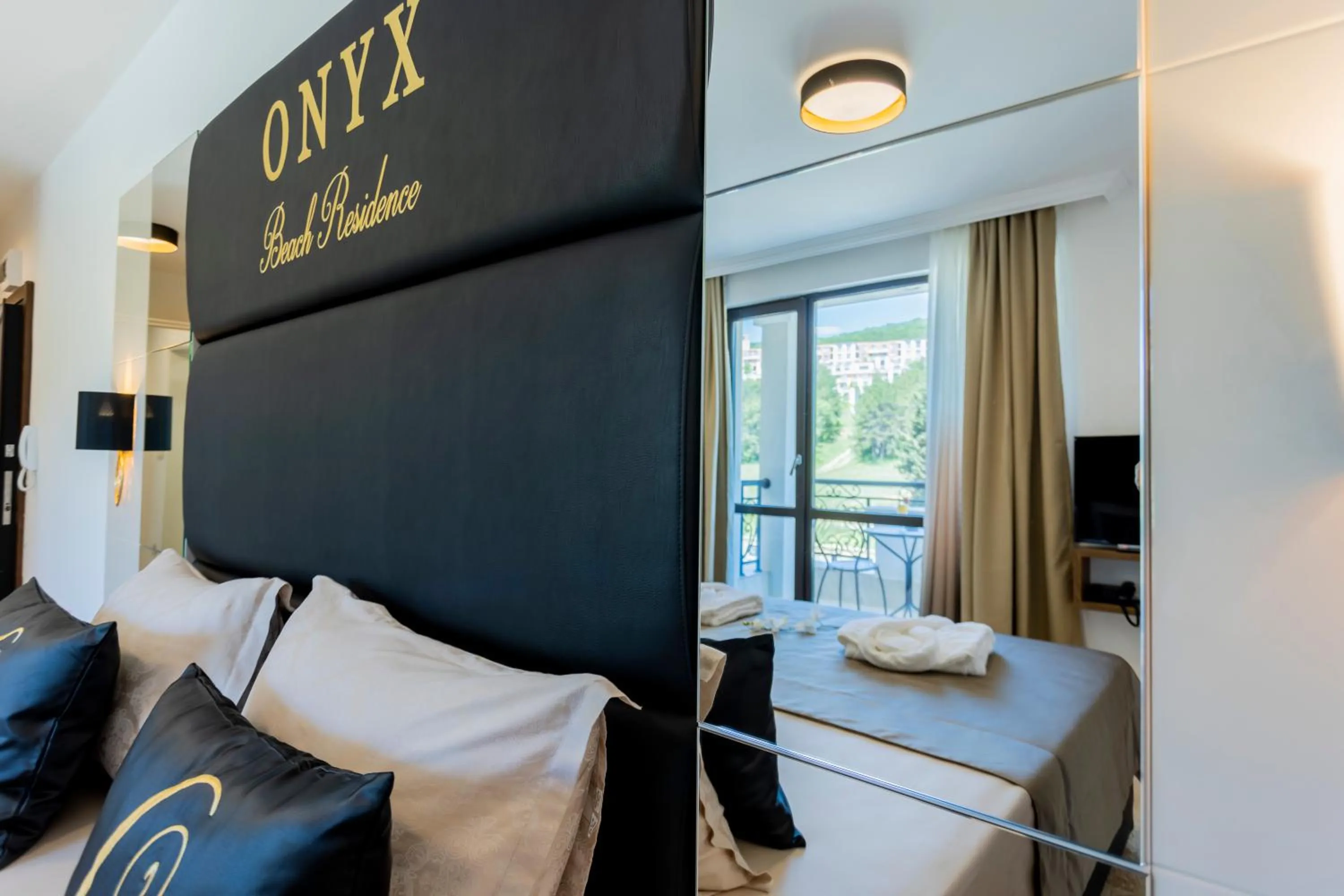 Mountain view in Onyx Beach Residence - Free Beach Access & Parking
