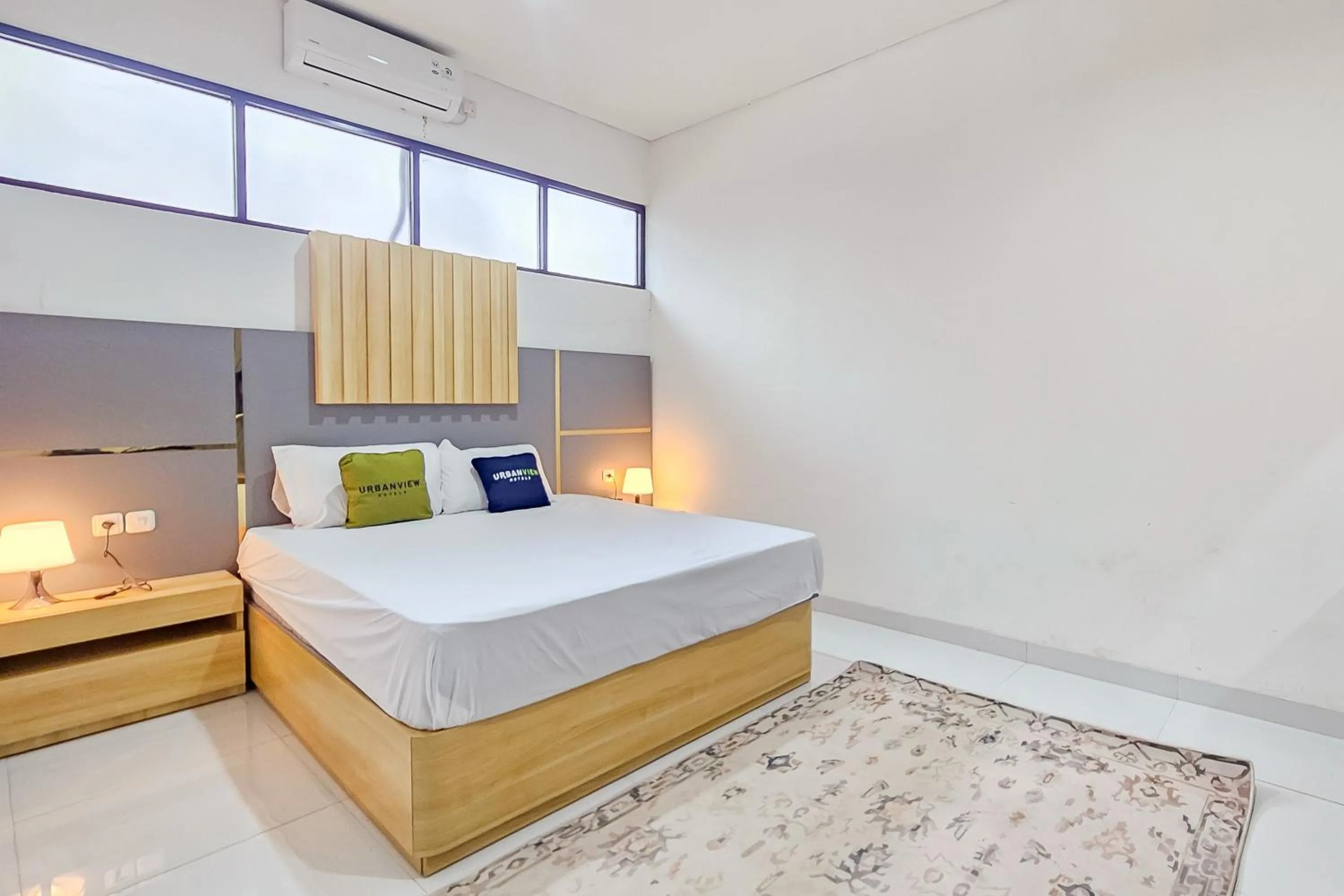 Bedroom, Bed in Urbanview Villa Balong BHO Syariah Bandung