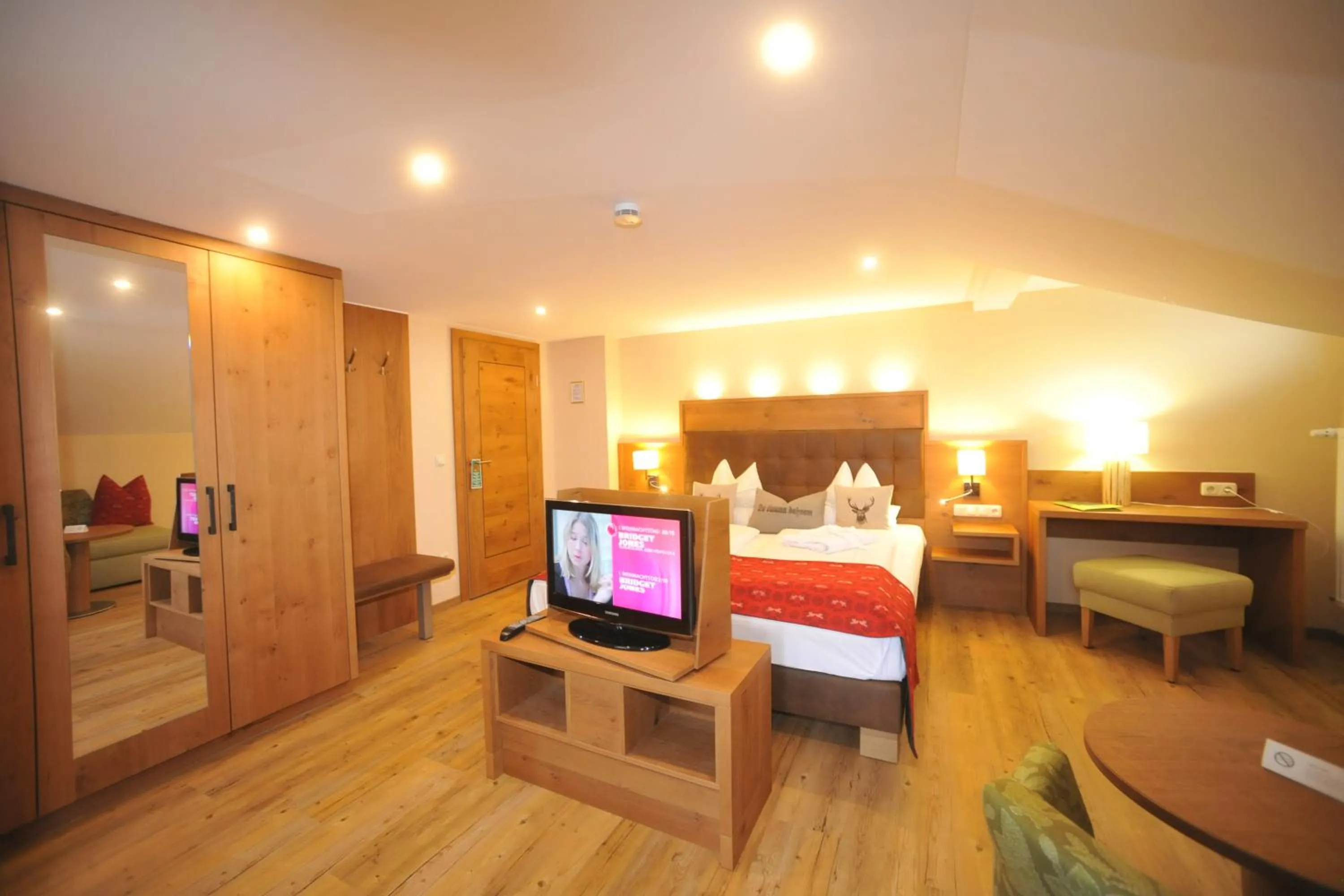 Bed in Ferienhotel Hubertus