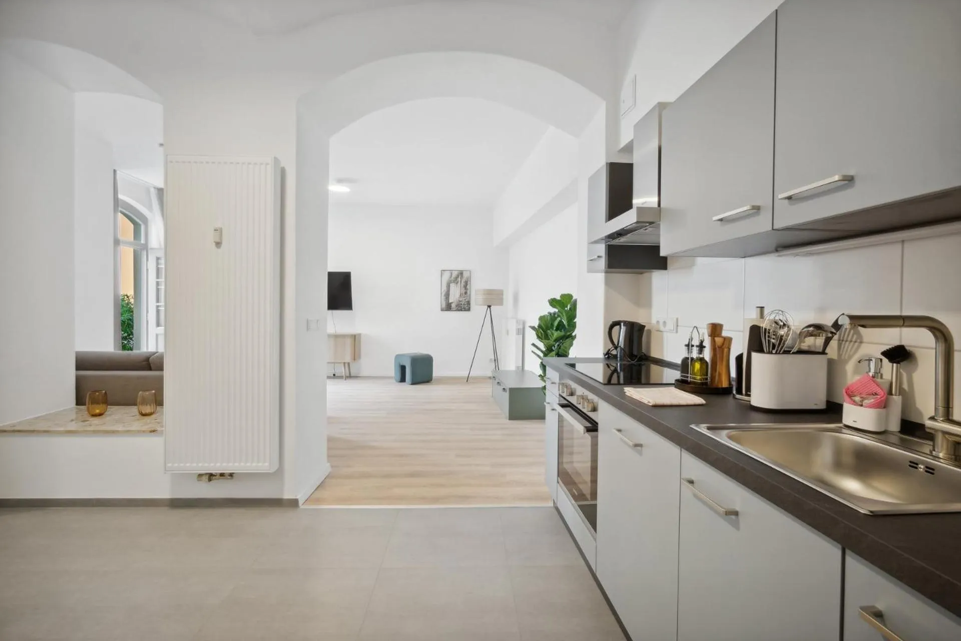 Coffee/tea facilities in Limehome Dresden Jordanstraße