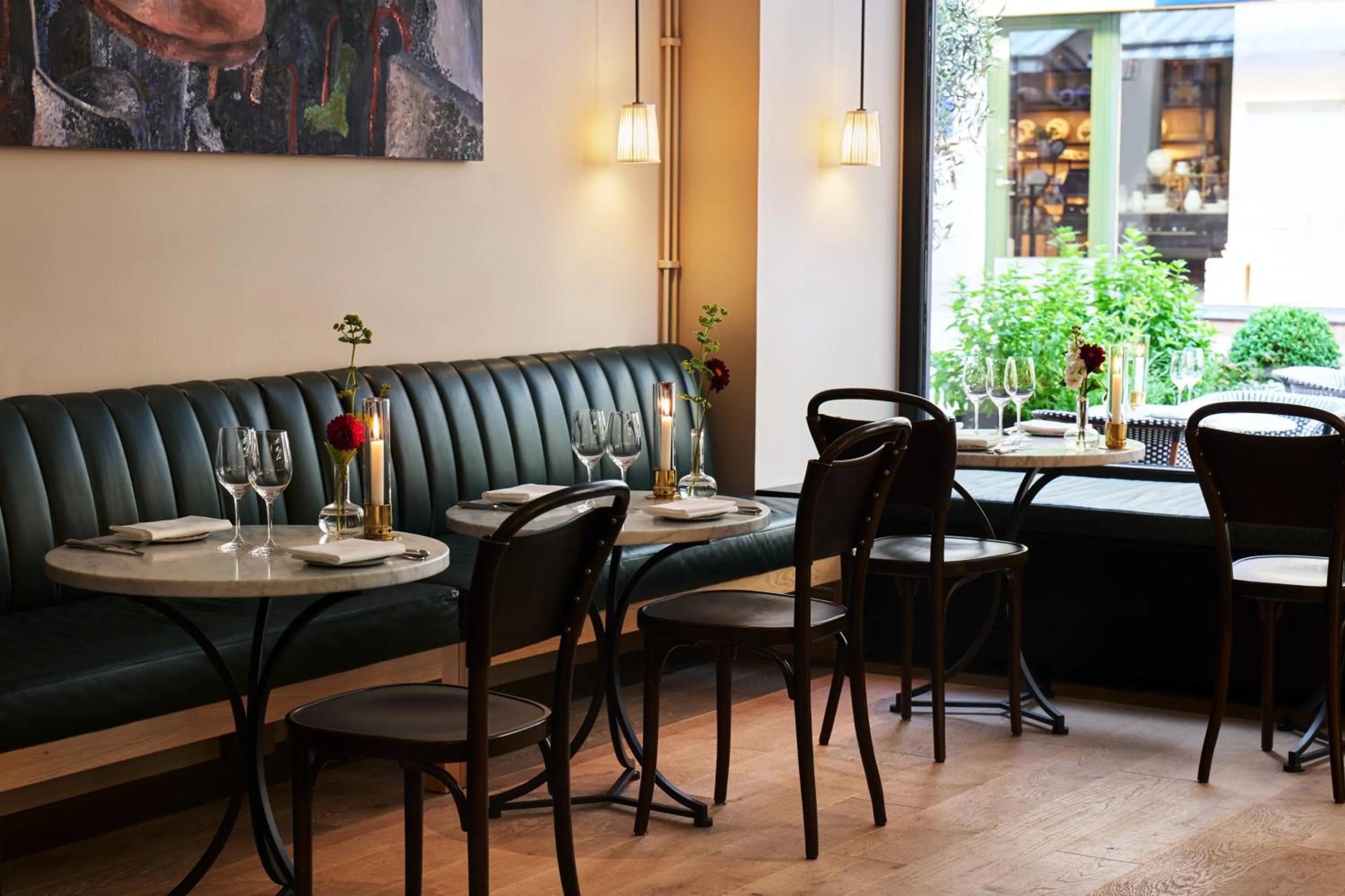 Restaurant/places to eat in Villa Dagmar