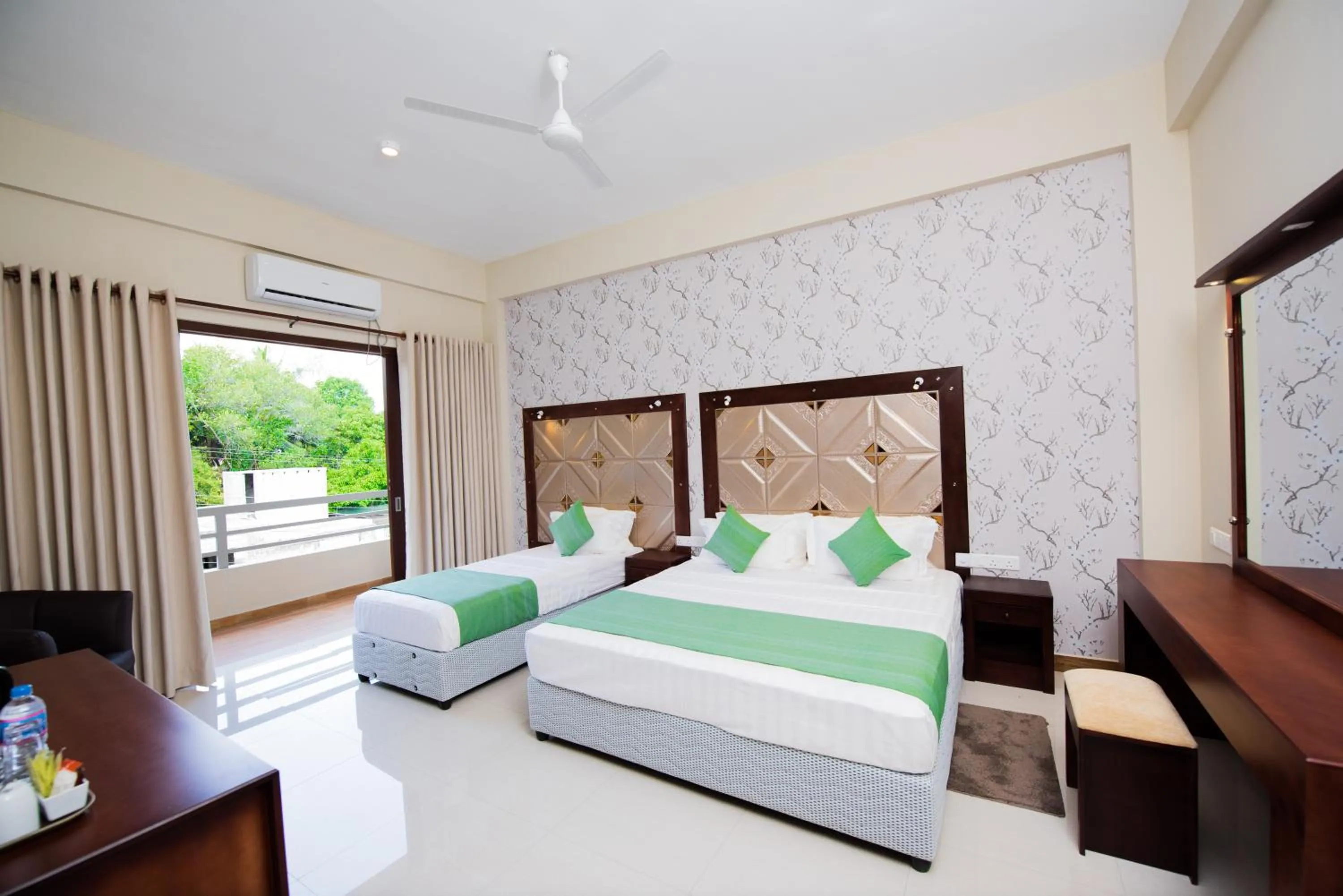 Photo of the whole room, Bed in Mount Rich Rumassala