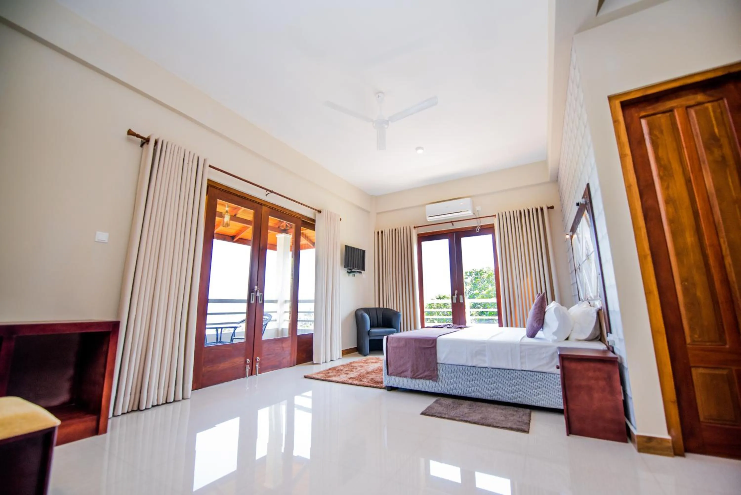 Photo of the whole room, Bed in Mount Rich Rumassala