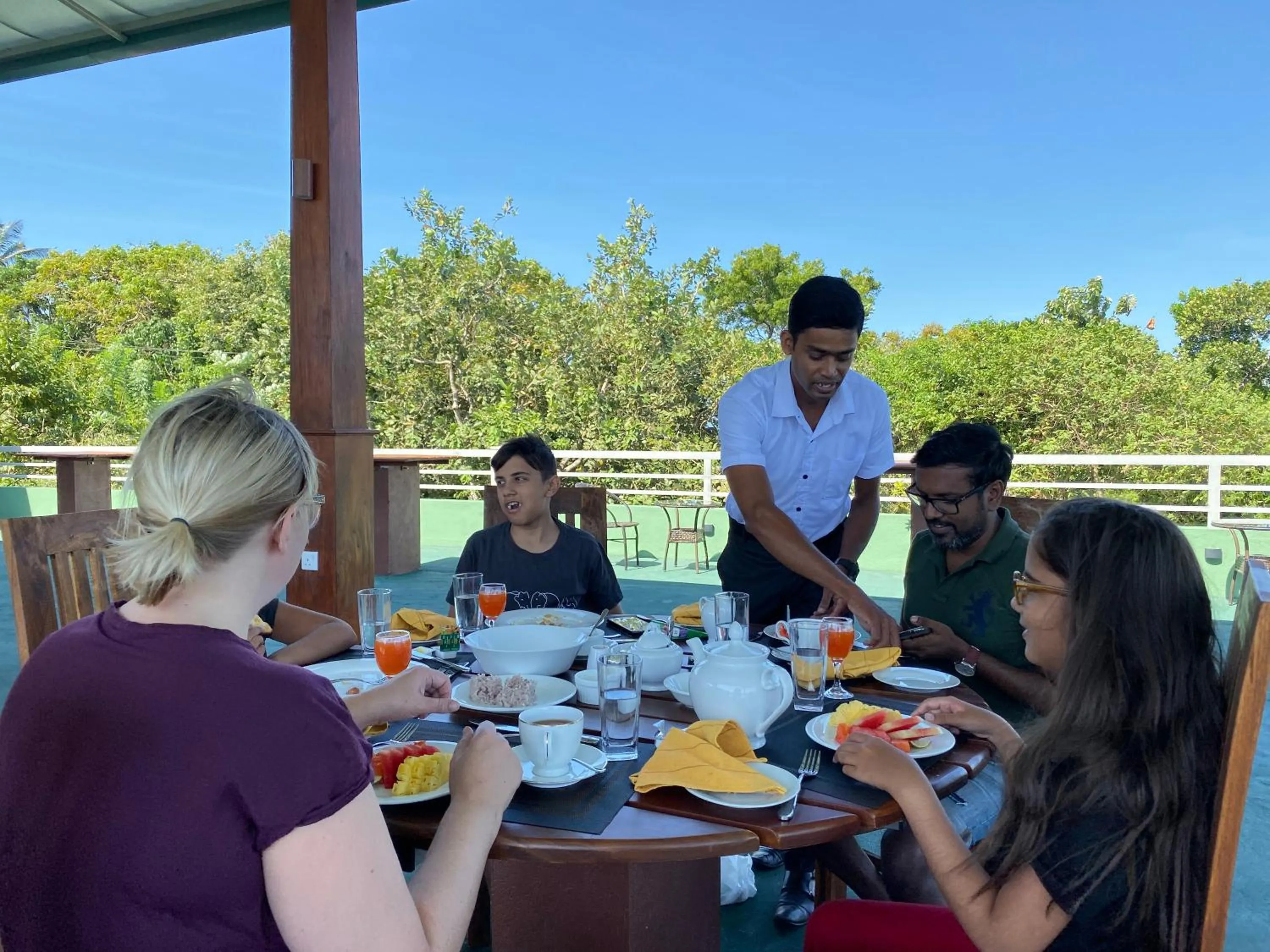 Restaurant/places to eat in Mount Rich Rumassala