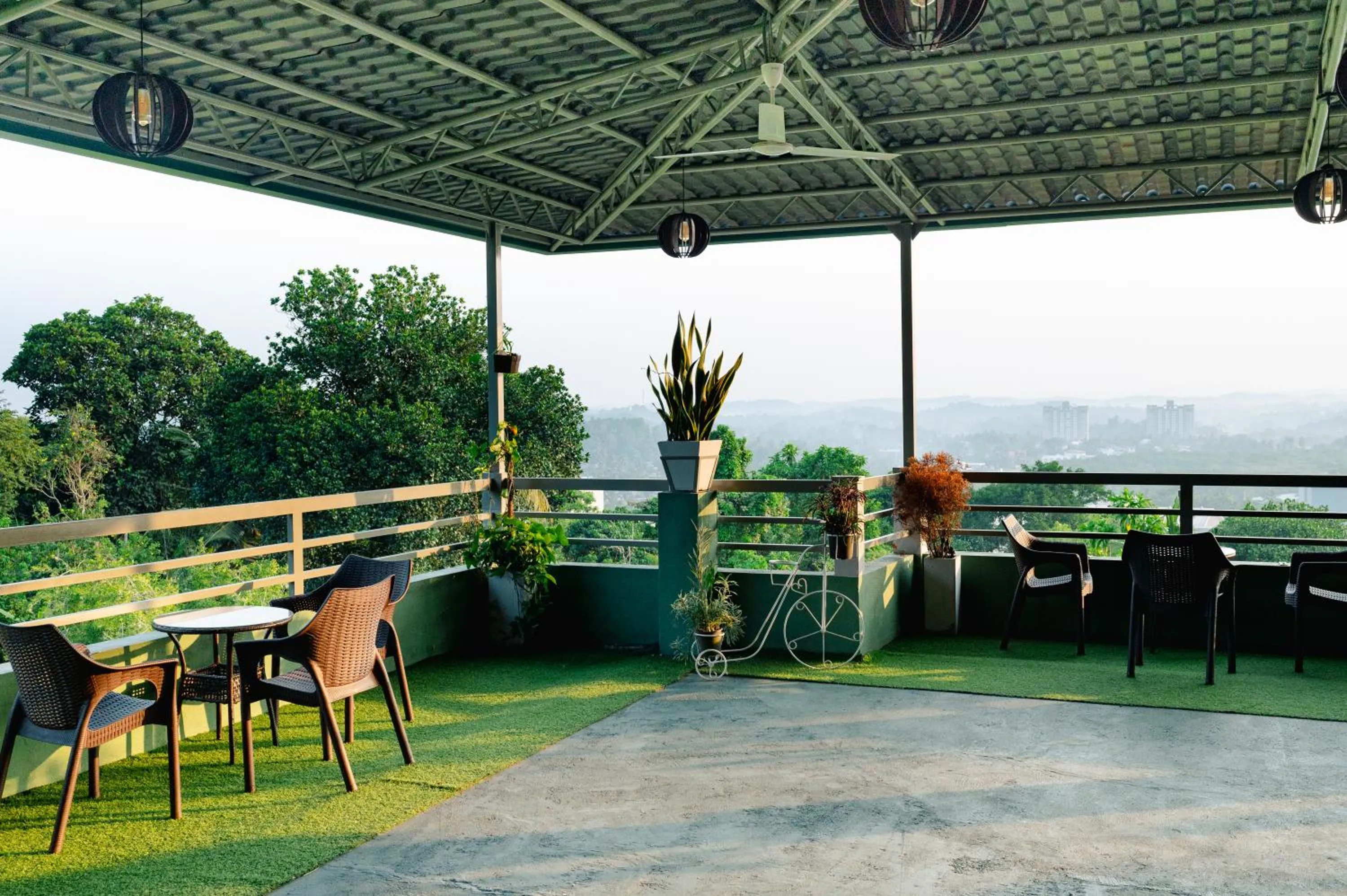 Restaurant/places to eat in Mount Rich Rumassala