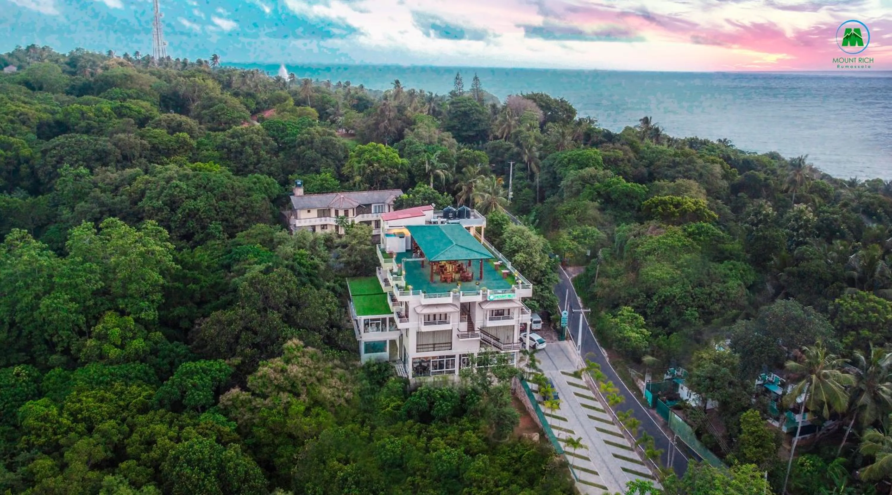 Property building in Mount Rich Rumassala