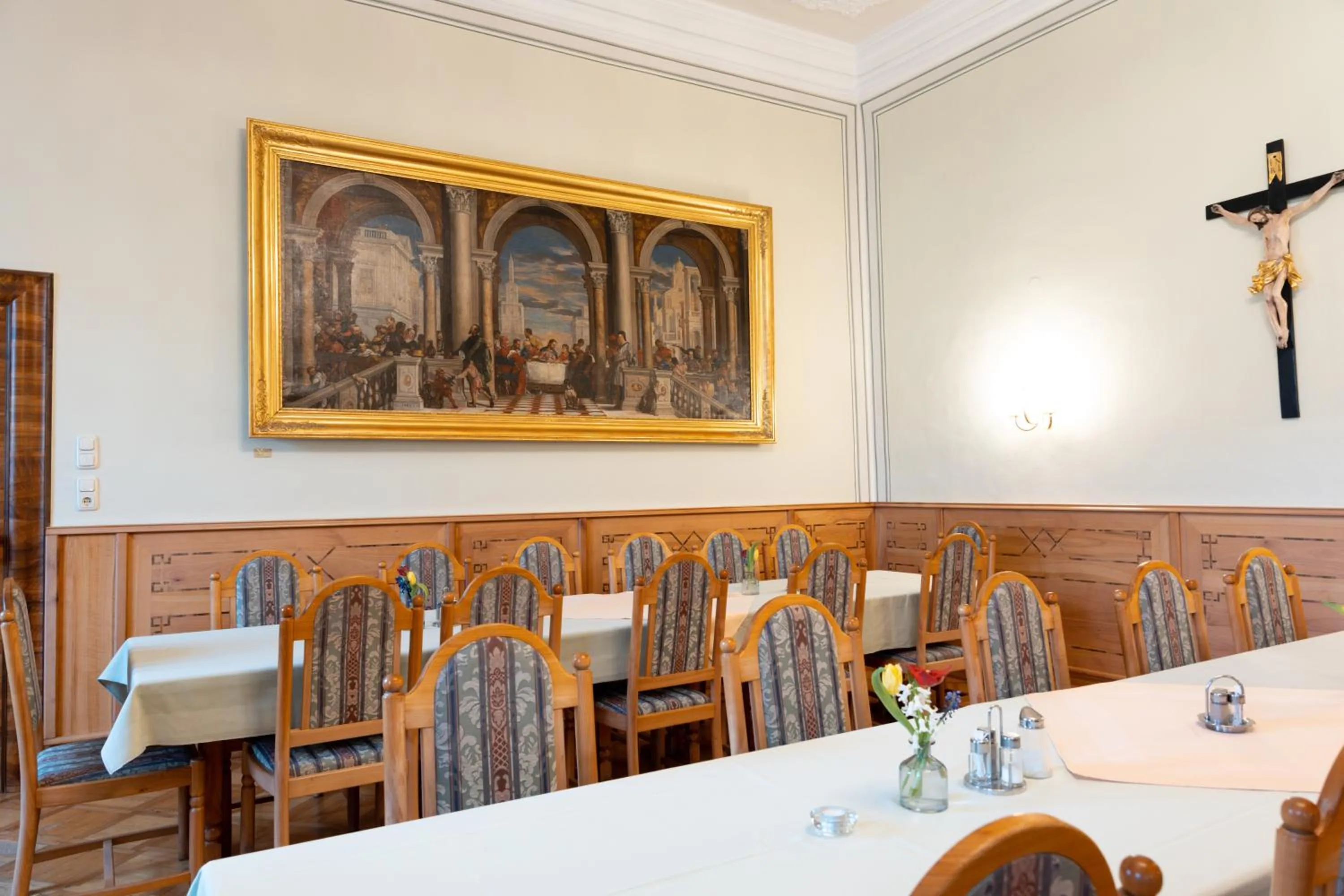 Restaurant/places to eat in Seminarzentrum Stift Schlägl