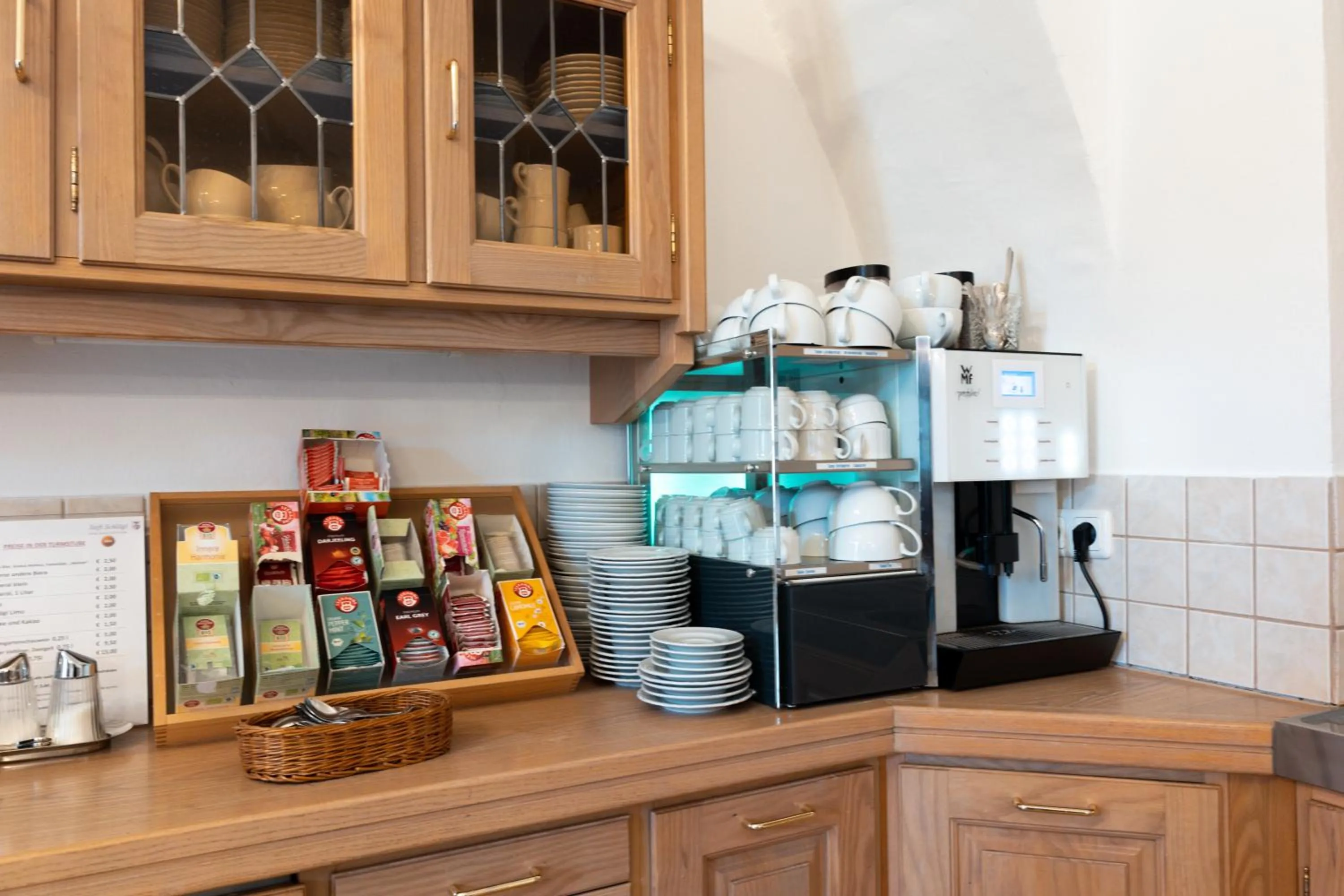 Restaurant/places to eat in Seminarzentrum Stift Schlägl