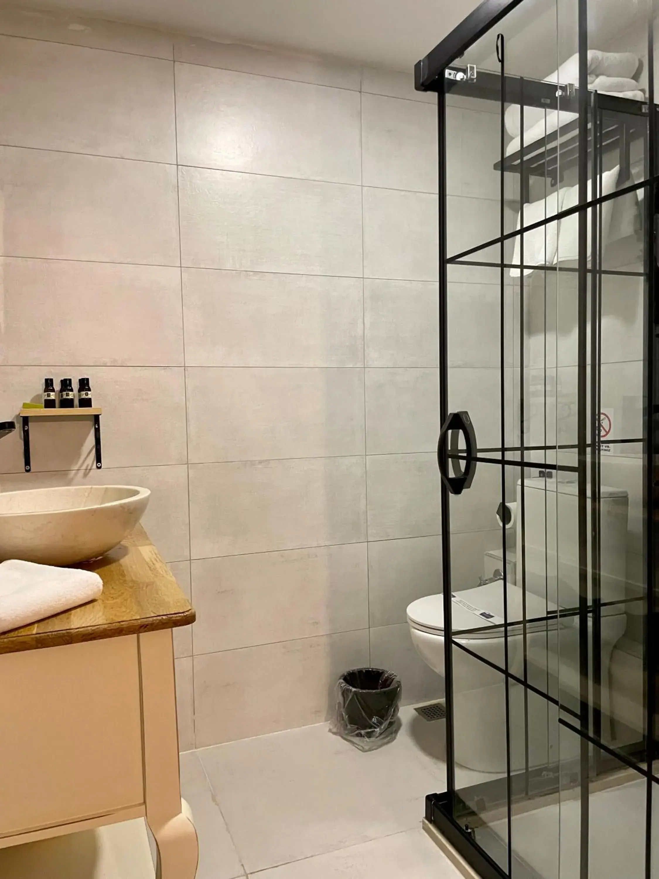 Superior King Room in Urla Taş Konak Otel Superior King Room in Urla Taş Konak Otel