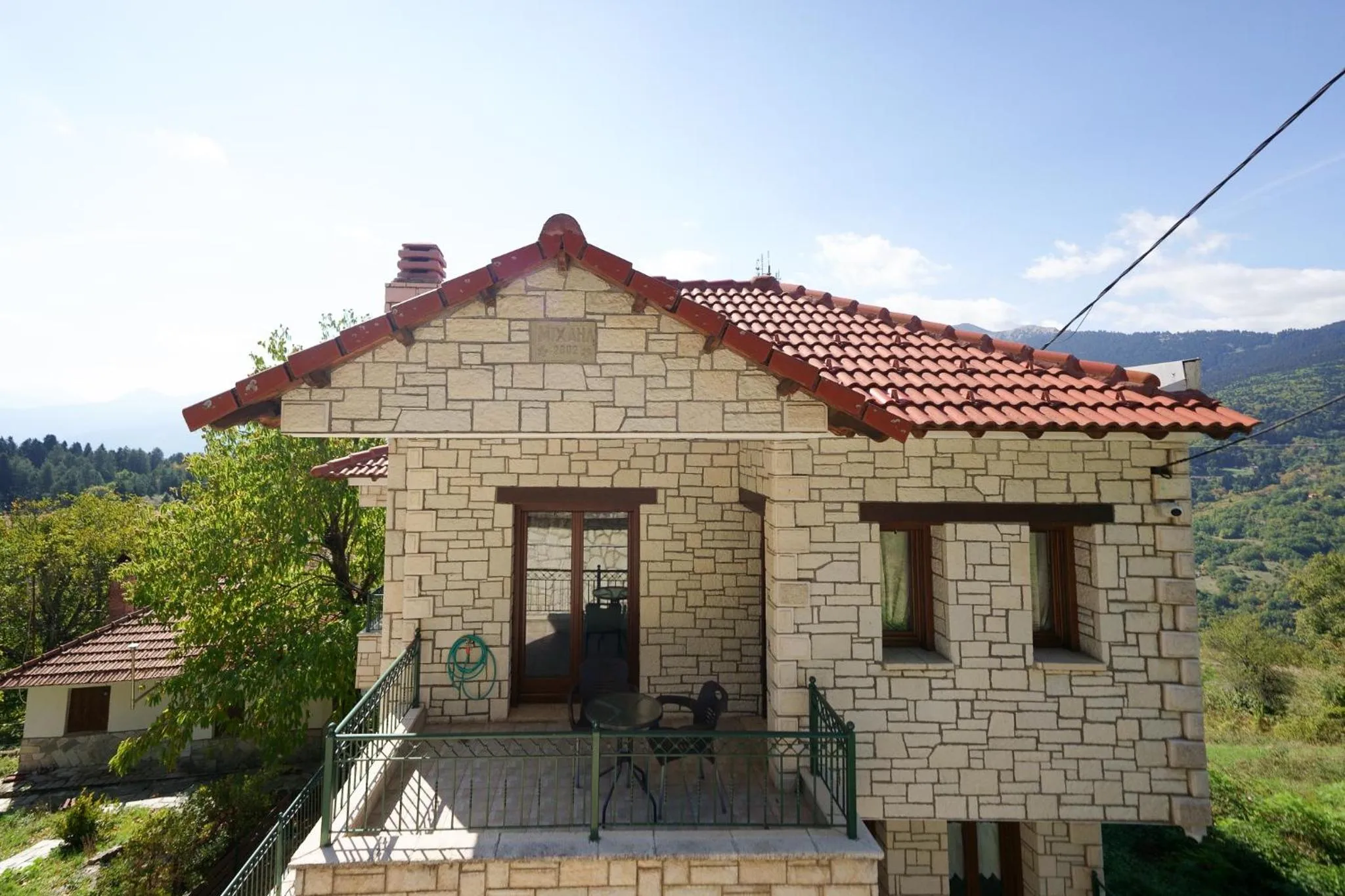 Elati Suites & Apartments-Mihail