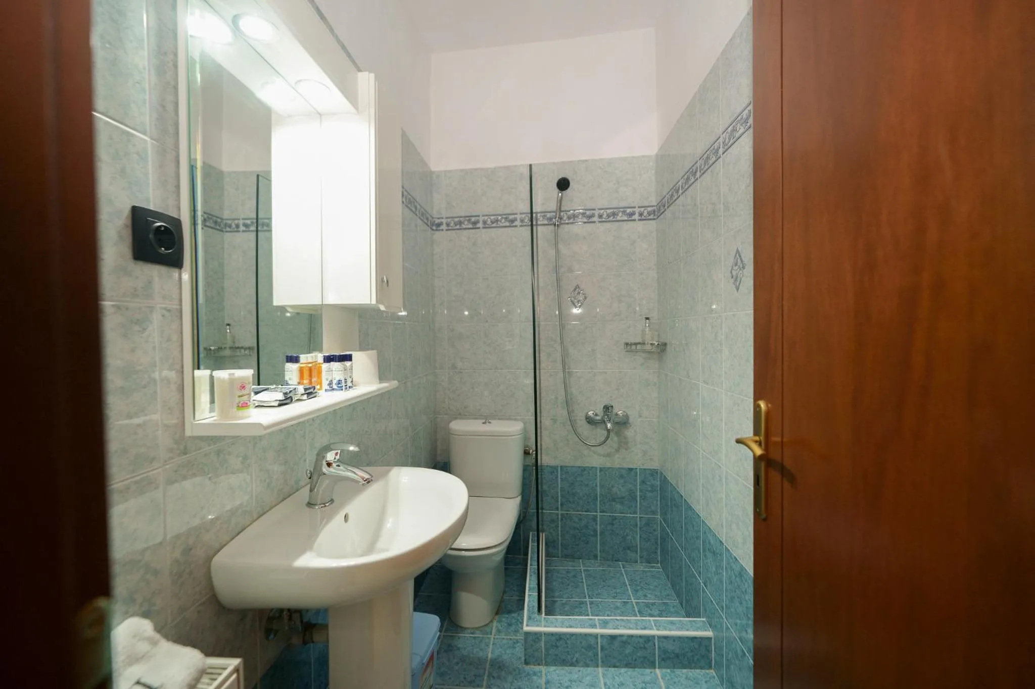 Elati Suites & Apartments-Mihail