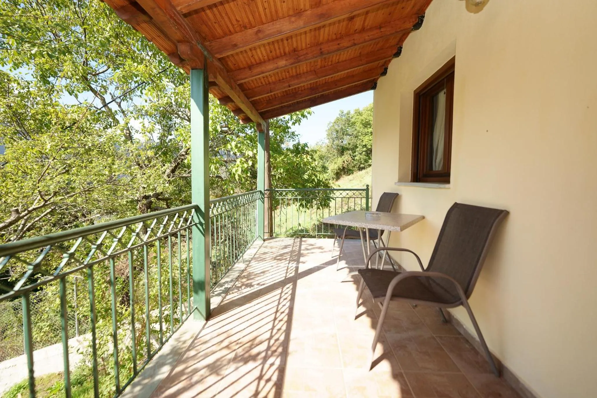 Elati Suites & Apartments-Mihail