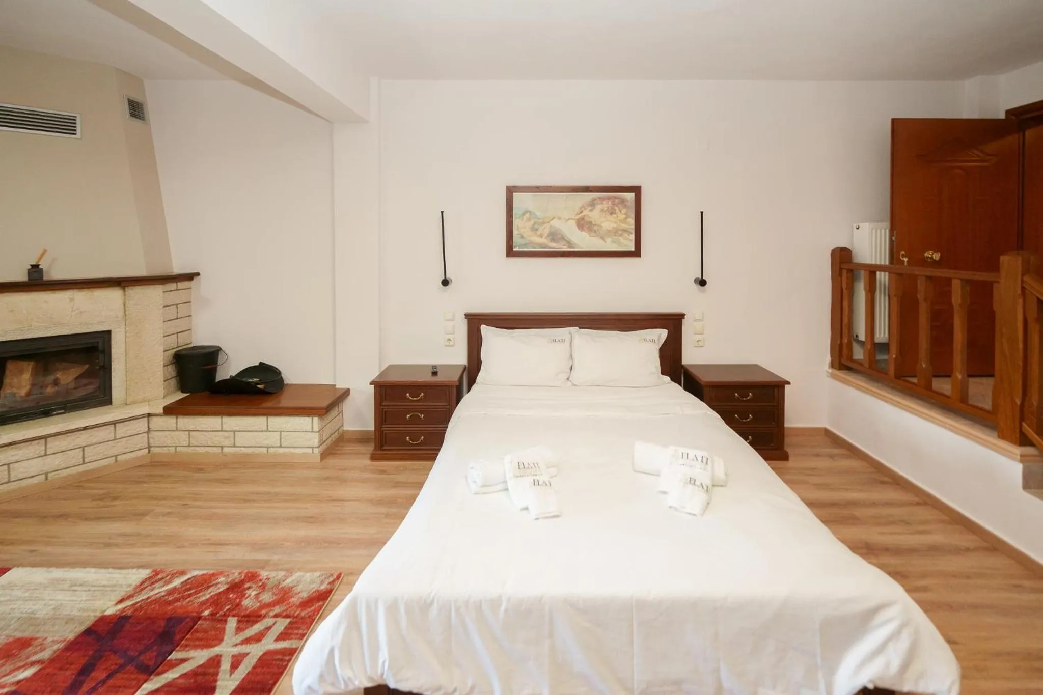 Bed in Elati Suites & Apartments-Mihail