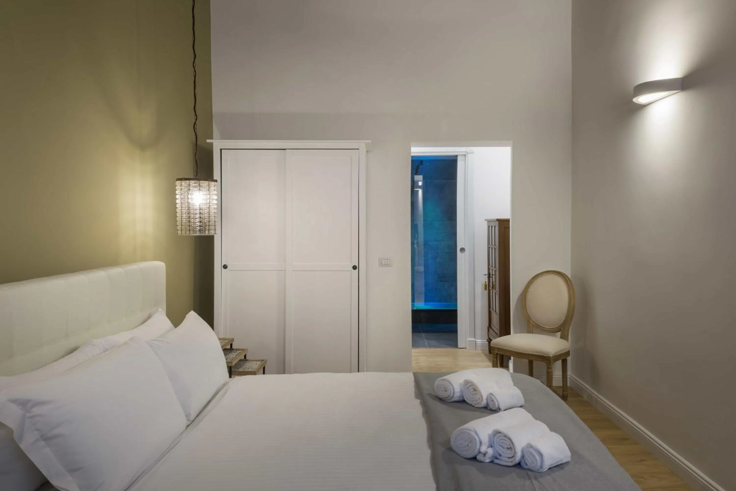 Bedroom, Bed in Corso 101