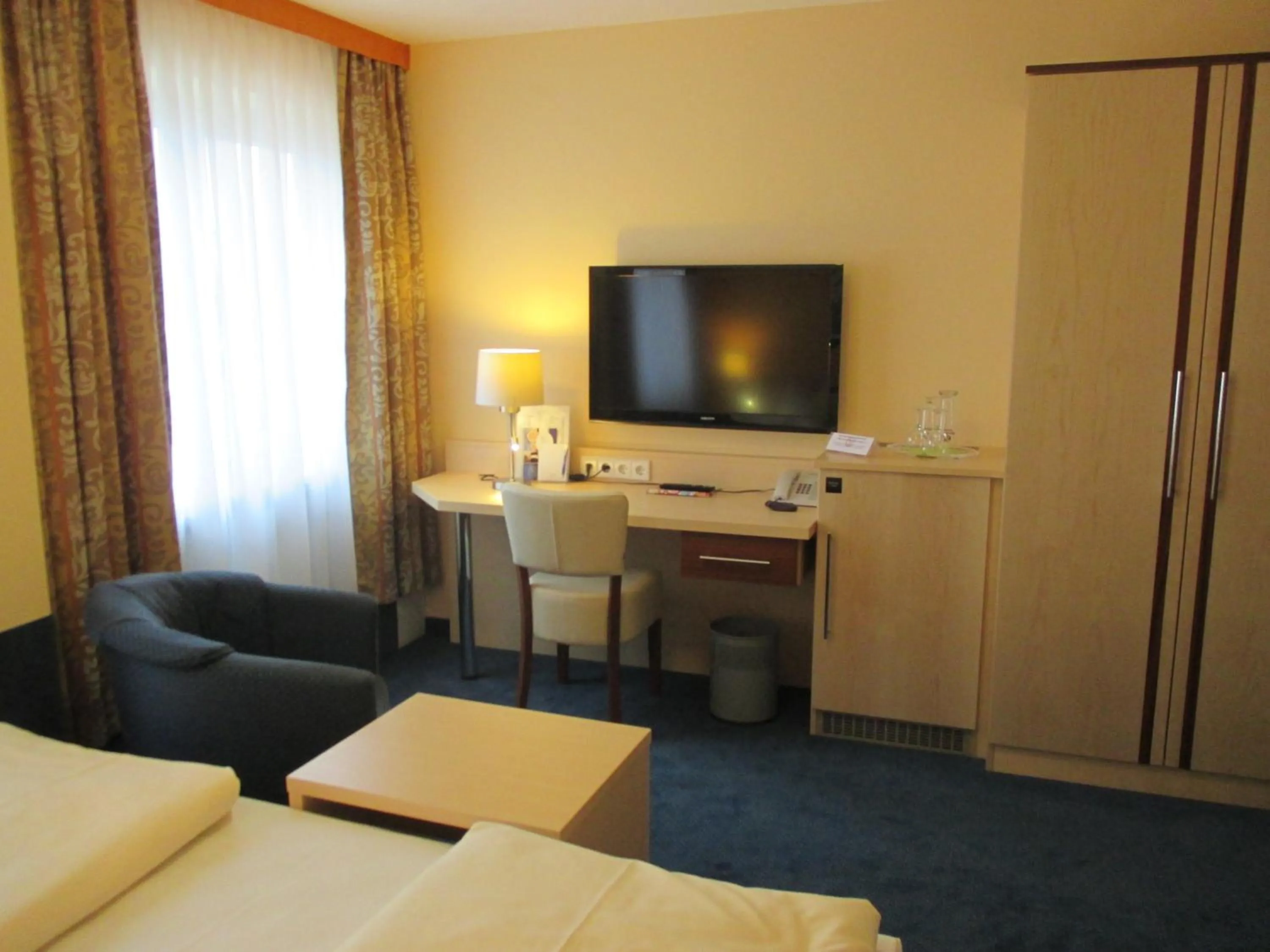 TV and multimedia in Hotel Apollo Garni