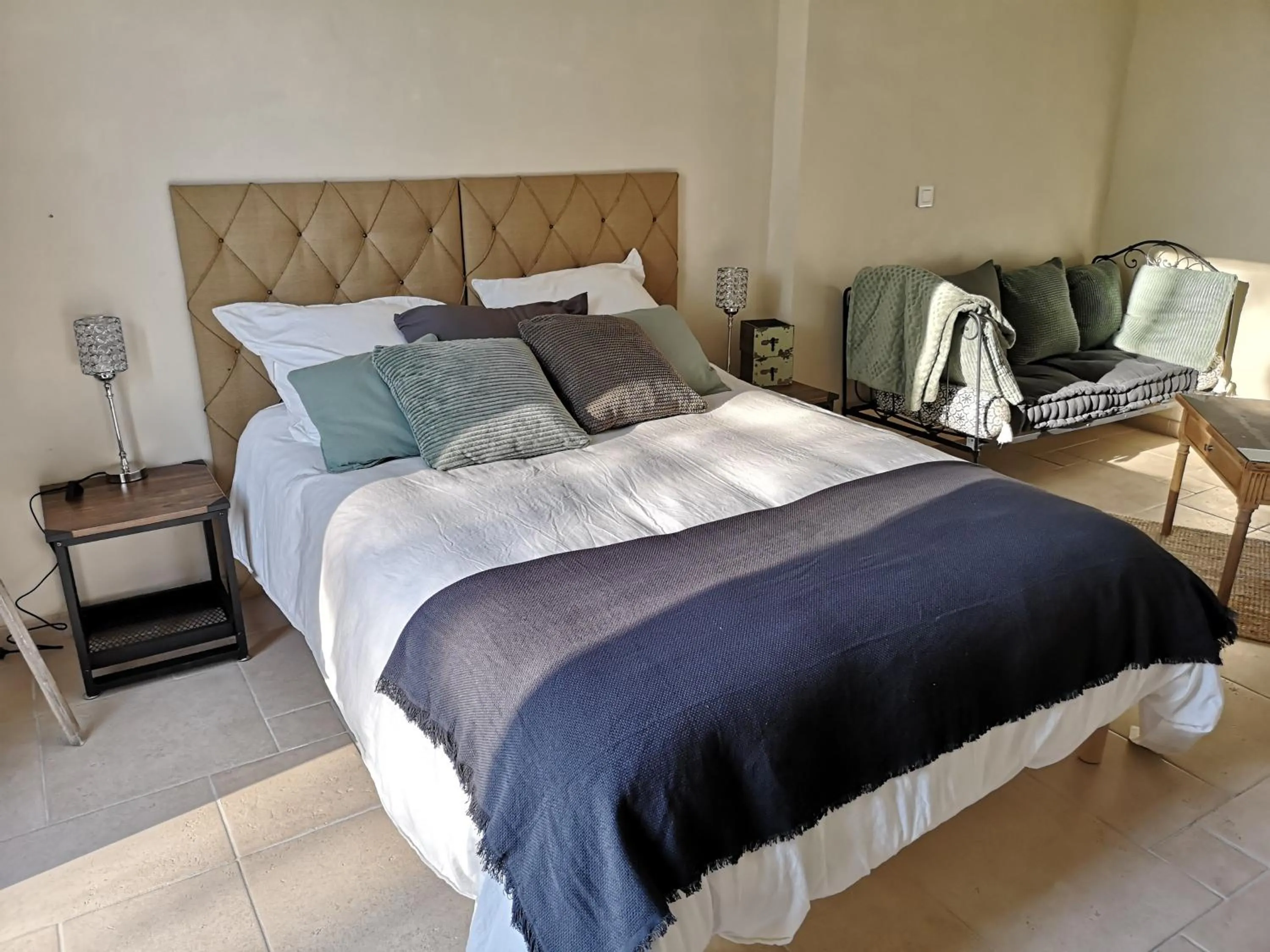 Photo of the whole room, Bed in La Ferme de Valeuse