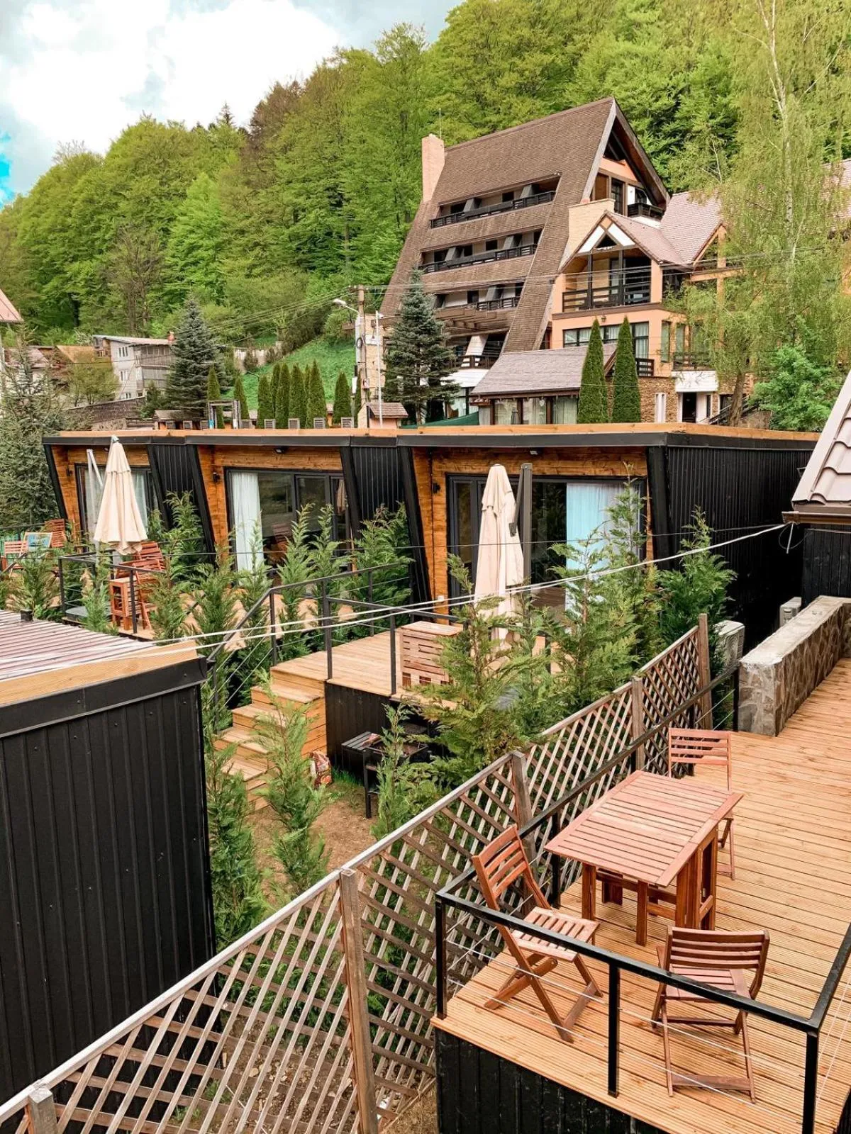 Property building in Moon Montana Busteni