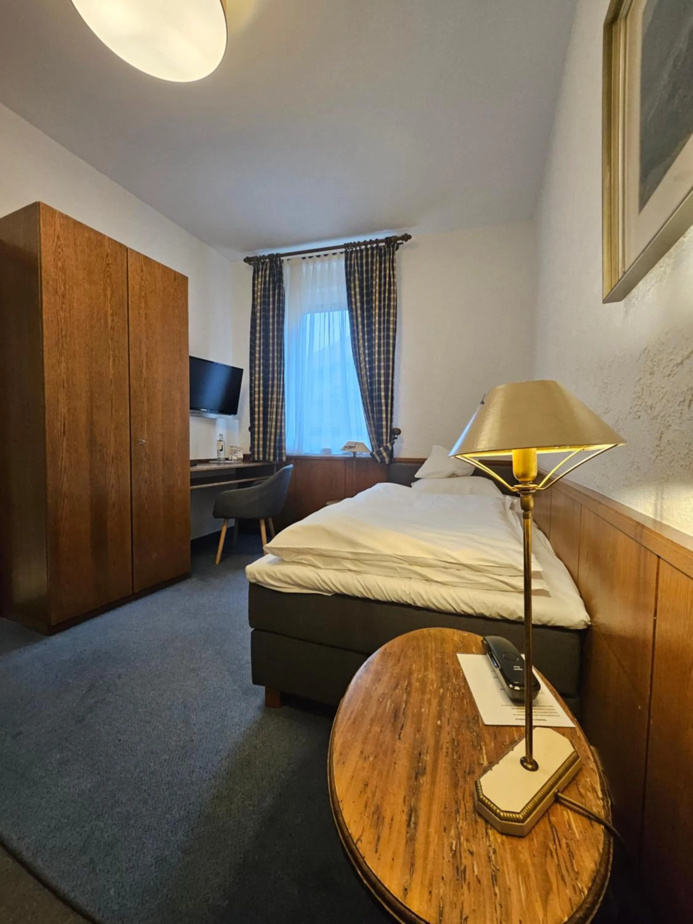 Bed in AKZENT Hotel Berg's Alte Bauernschänke- Wellness und Wein