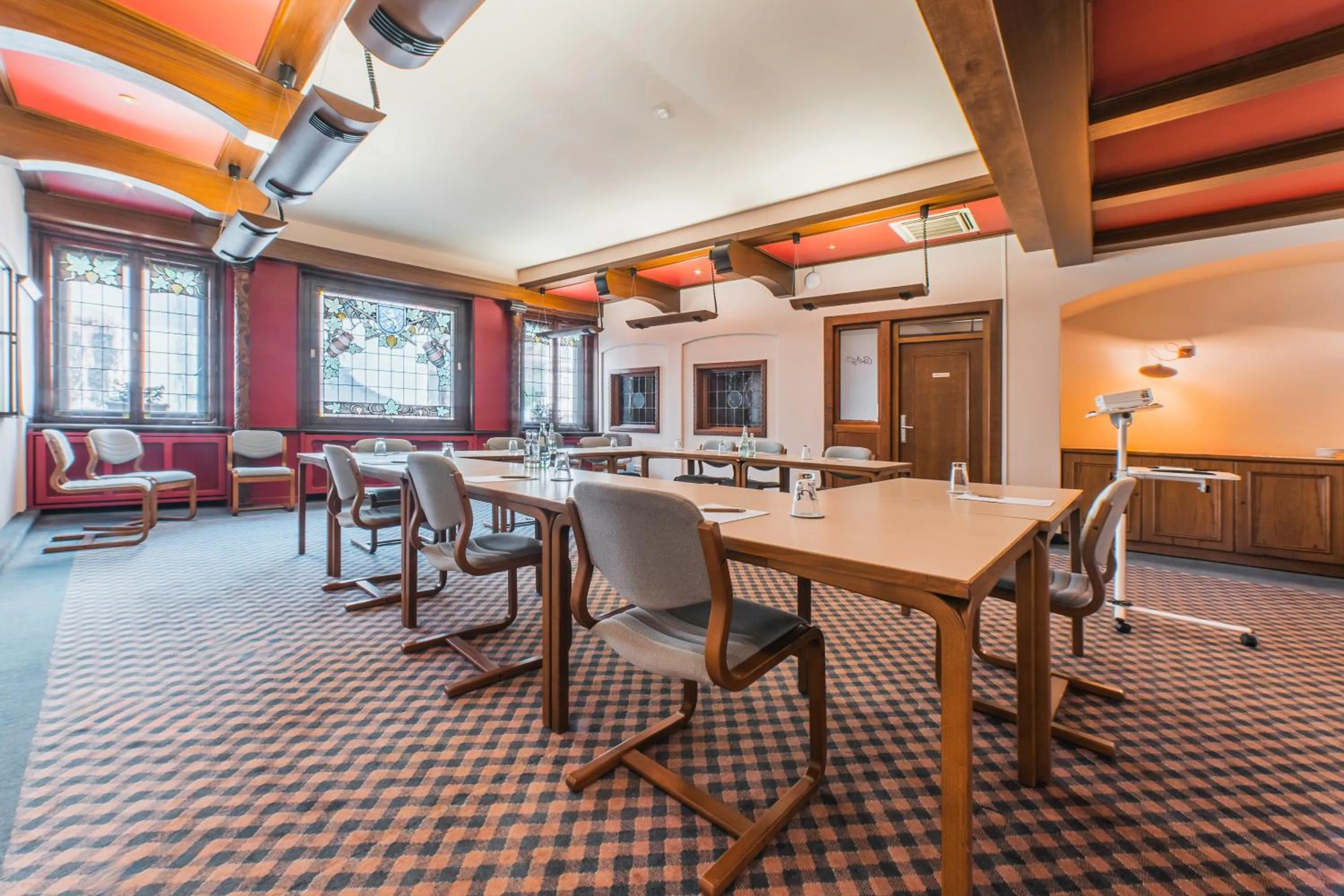 Business facilities in AKZENT Hotel Berg's Alte Bauernschänke- Wellness und Wein