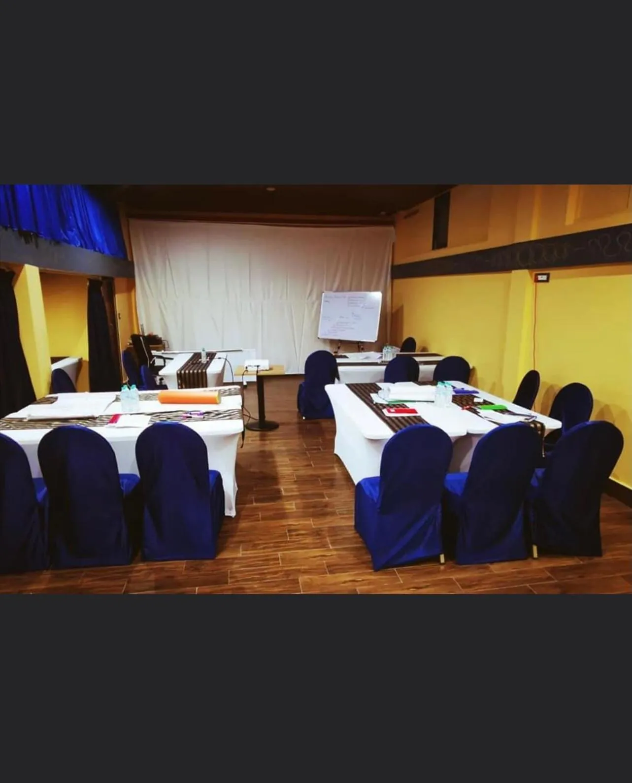 Meeting/conference room in Ludrong Hotel