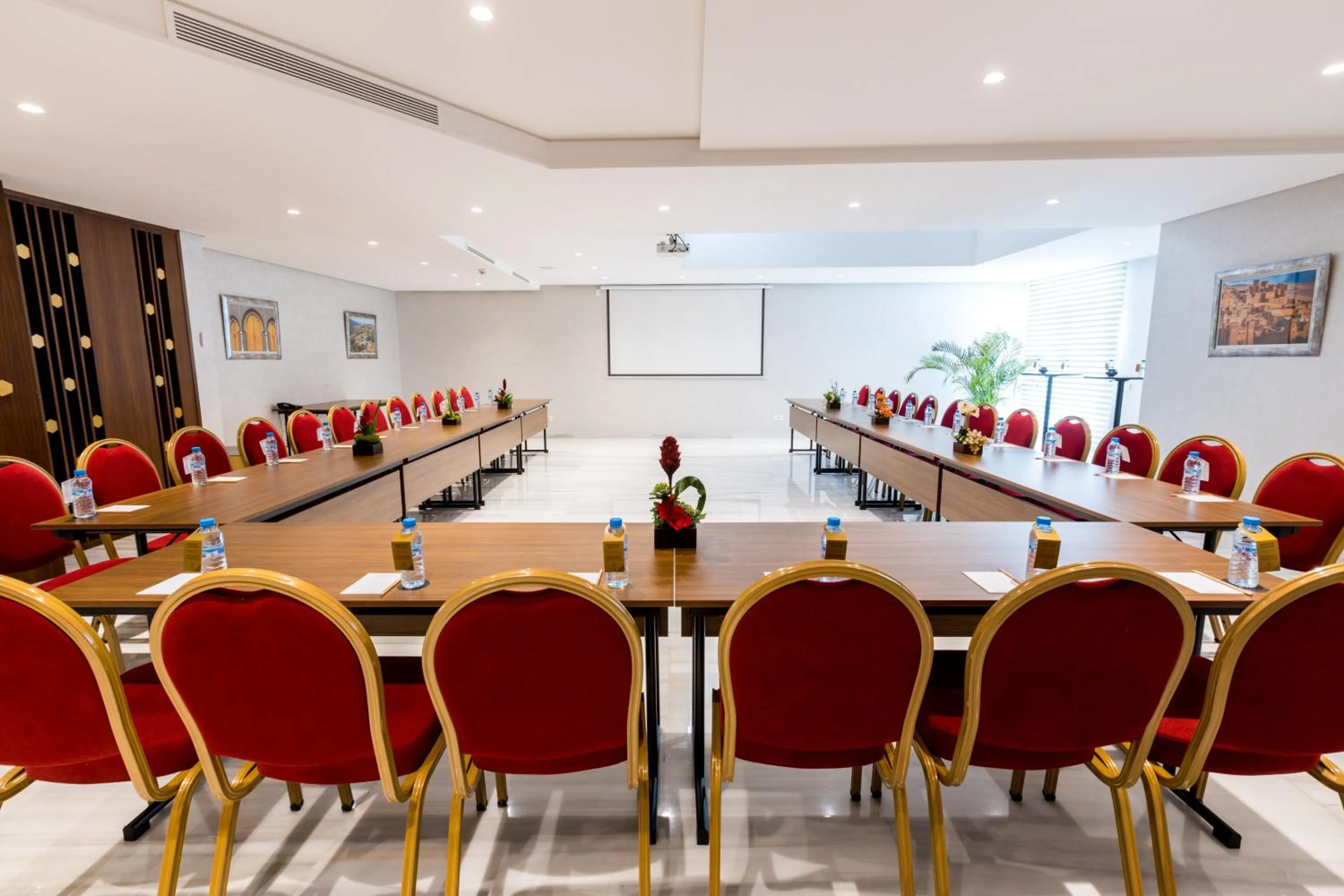 Meeting/conference room in Nour Plazza Hotel