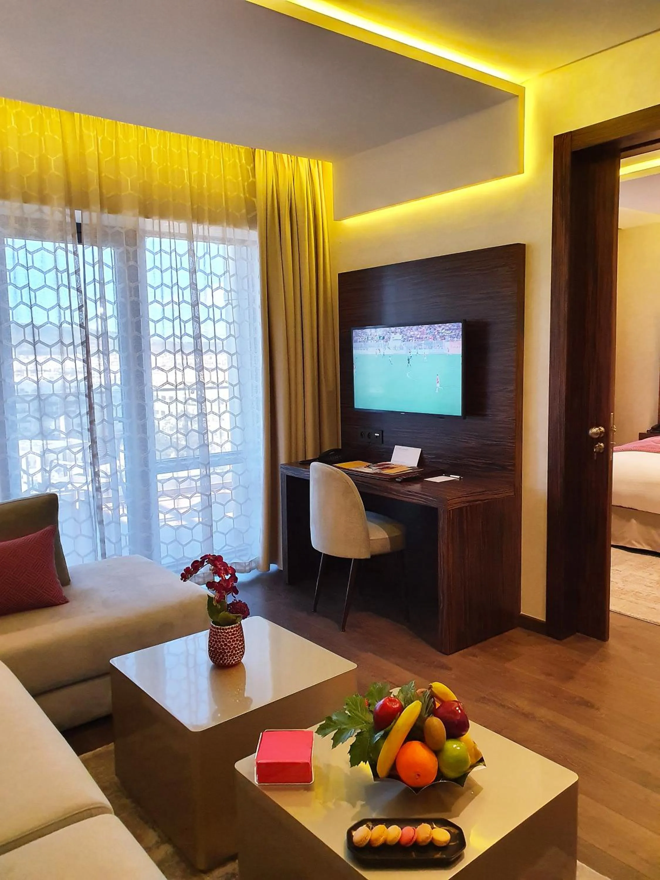 Seating area in Nour Plazza Hotel