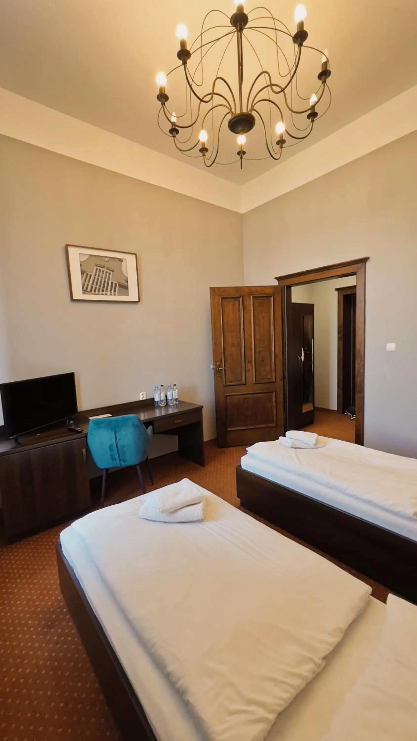 Bed in Legnicki Browar Książęcy Hotel i Restauracja