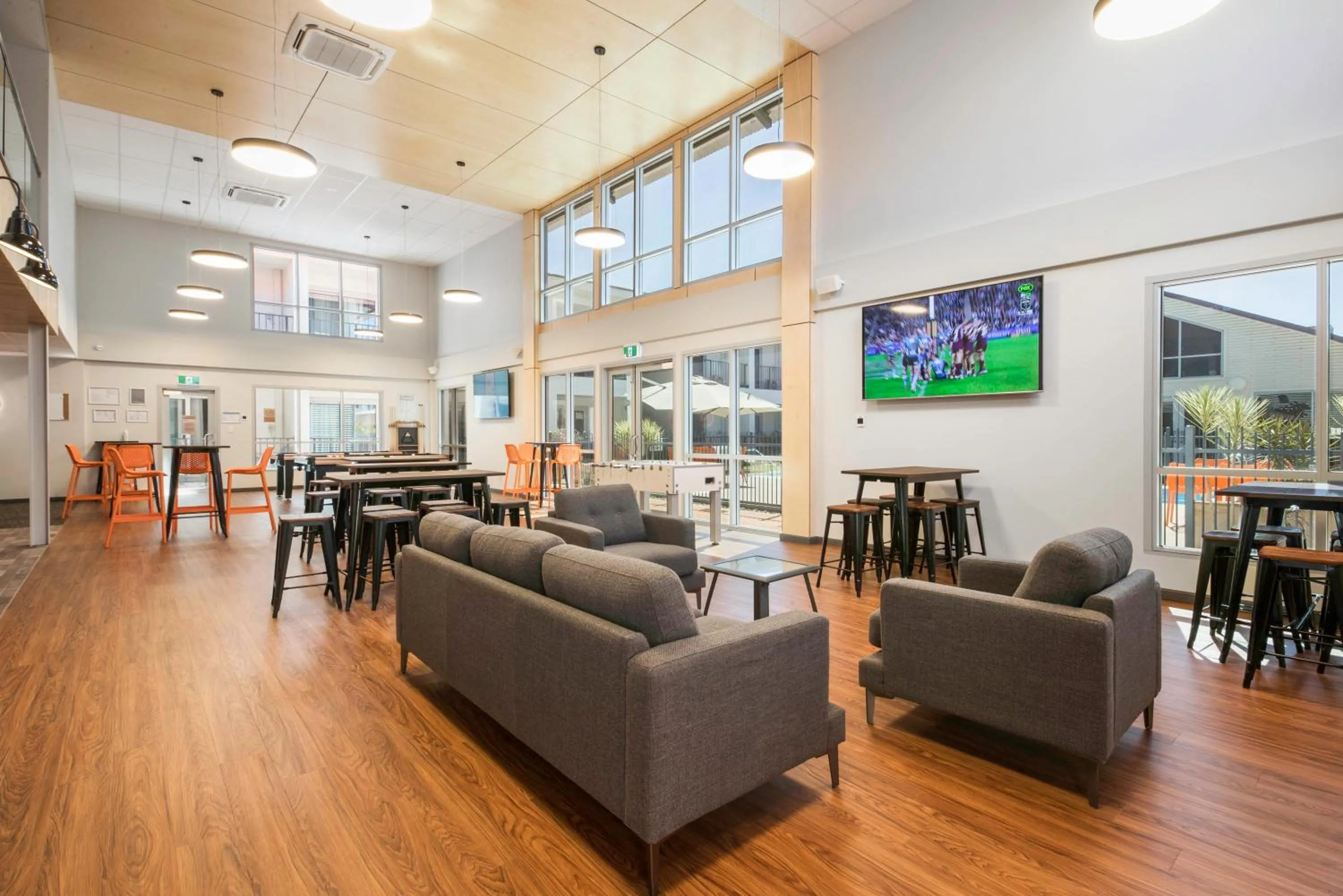 Billiard in Velocity Motel & Bistro-WA