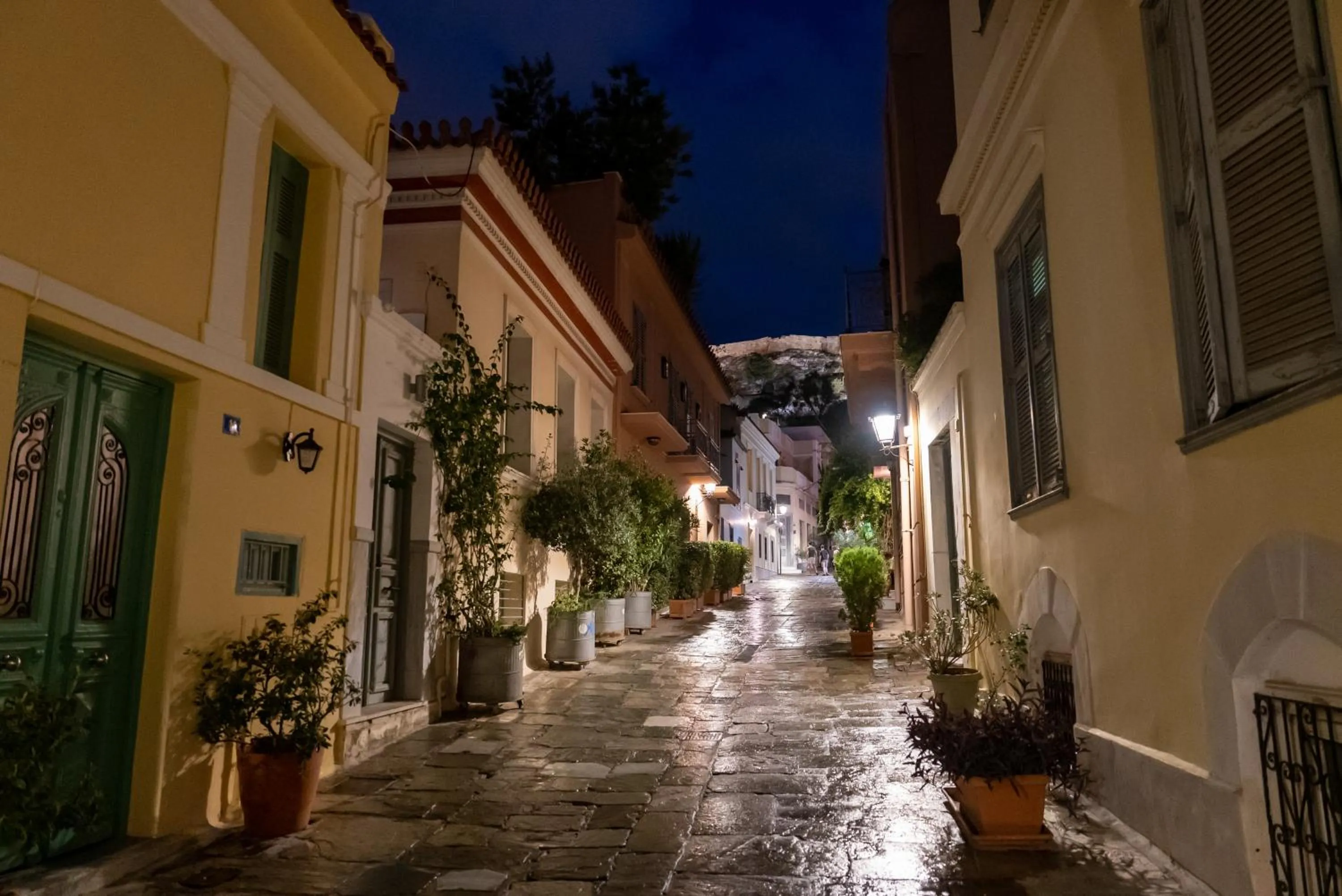 Night in Hestia - Romvis 9