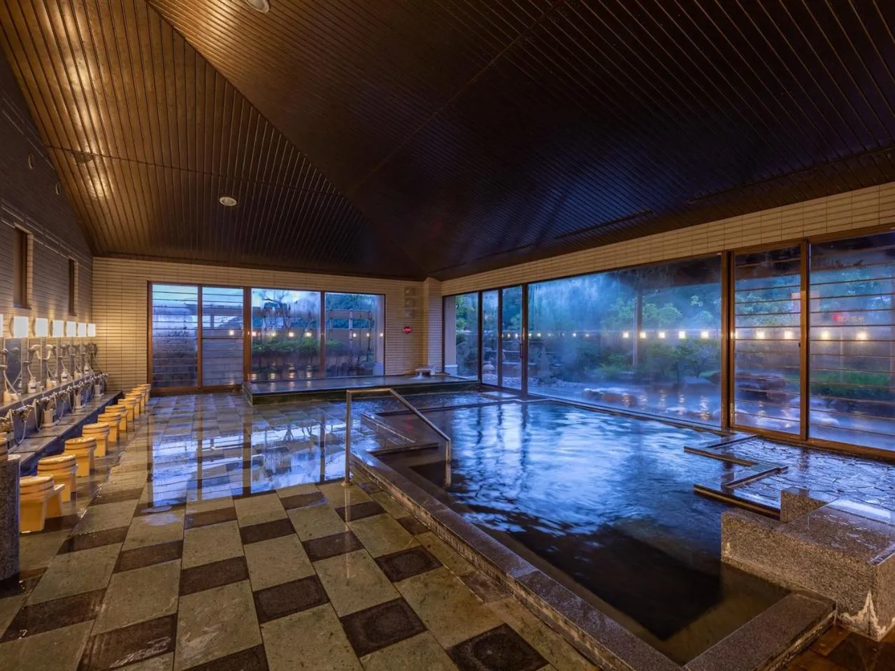 Public Bath in RYOKAN OQOQ-Tamai Bekkan