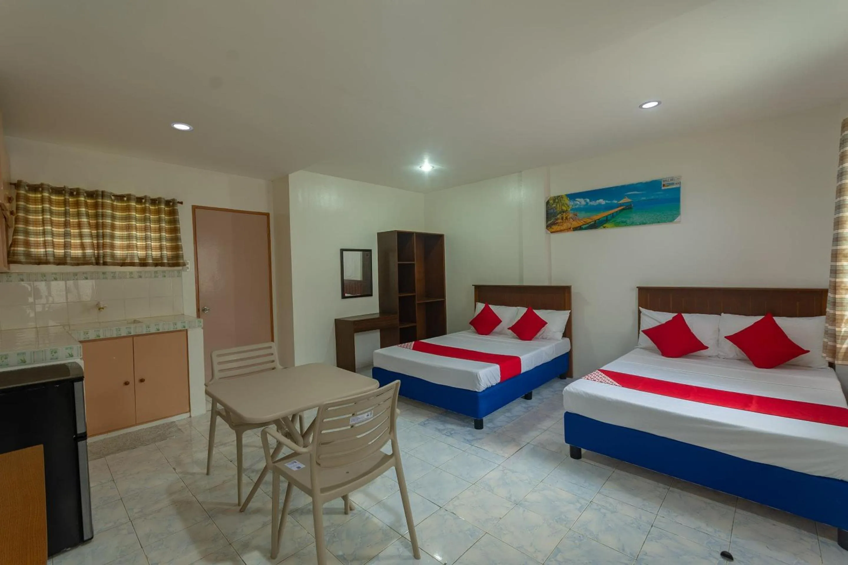 Bedroom, Bed in 3j's And K Apartment