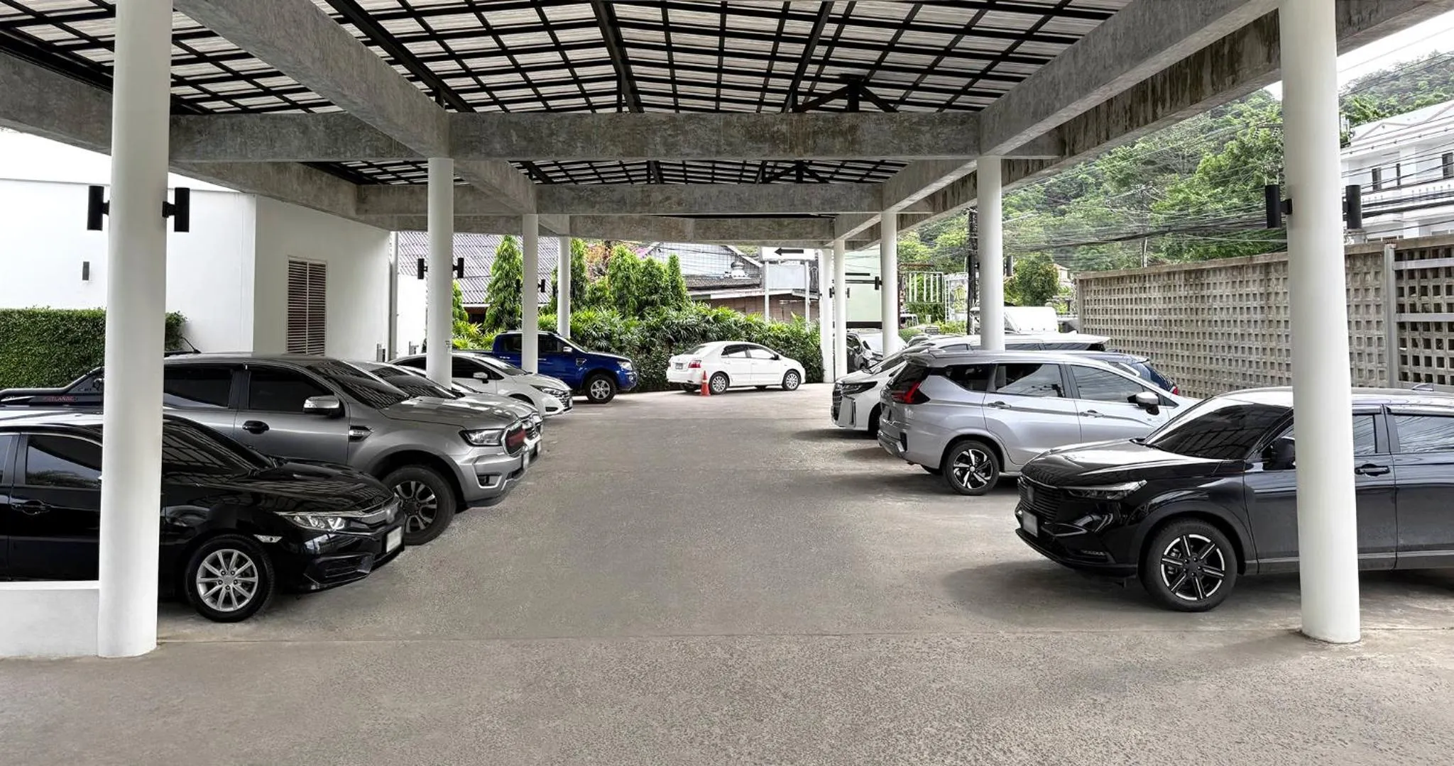 Parking in The Splash Koh Chang