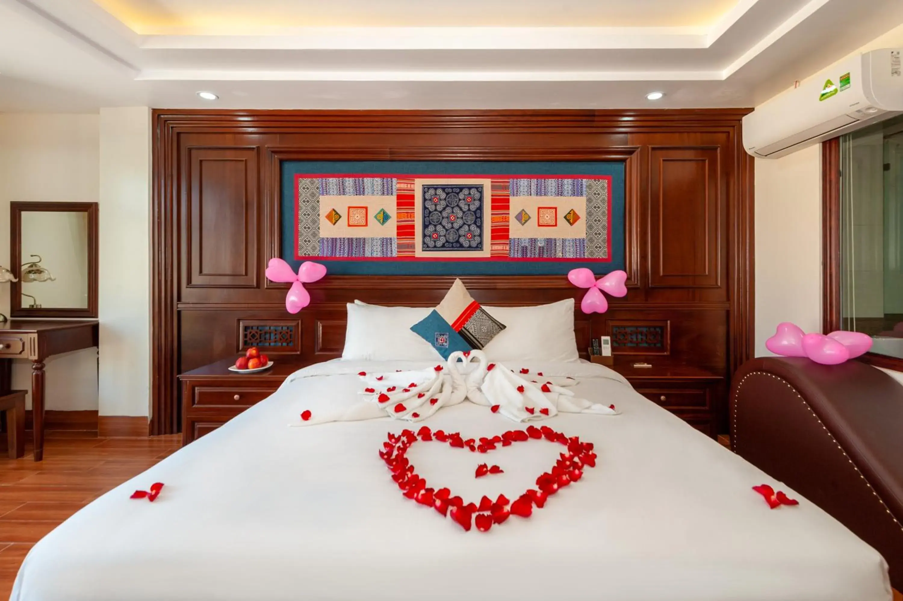 Deluxe Double or Twin Room with City View in Sapa Passion Hotel & Spa Deluxe Double or Twin Room with City View in Sapa Passion Hotel & Spa