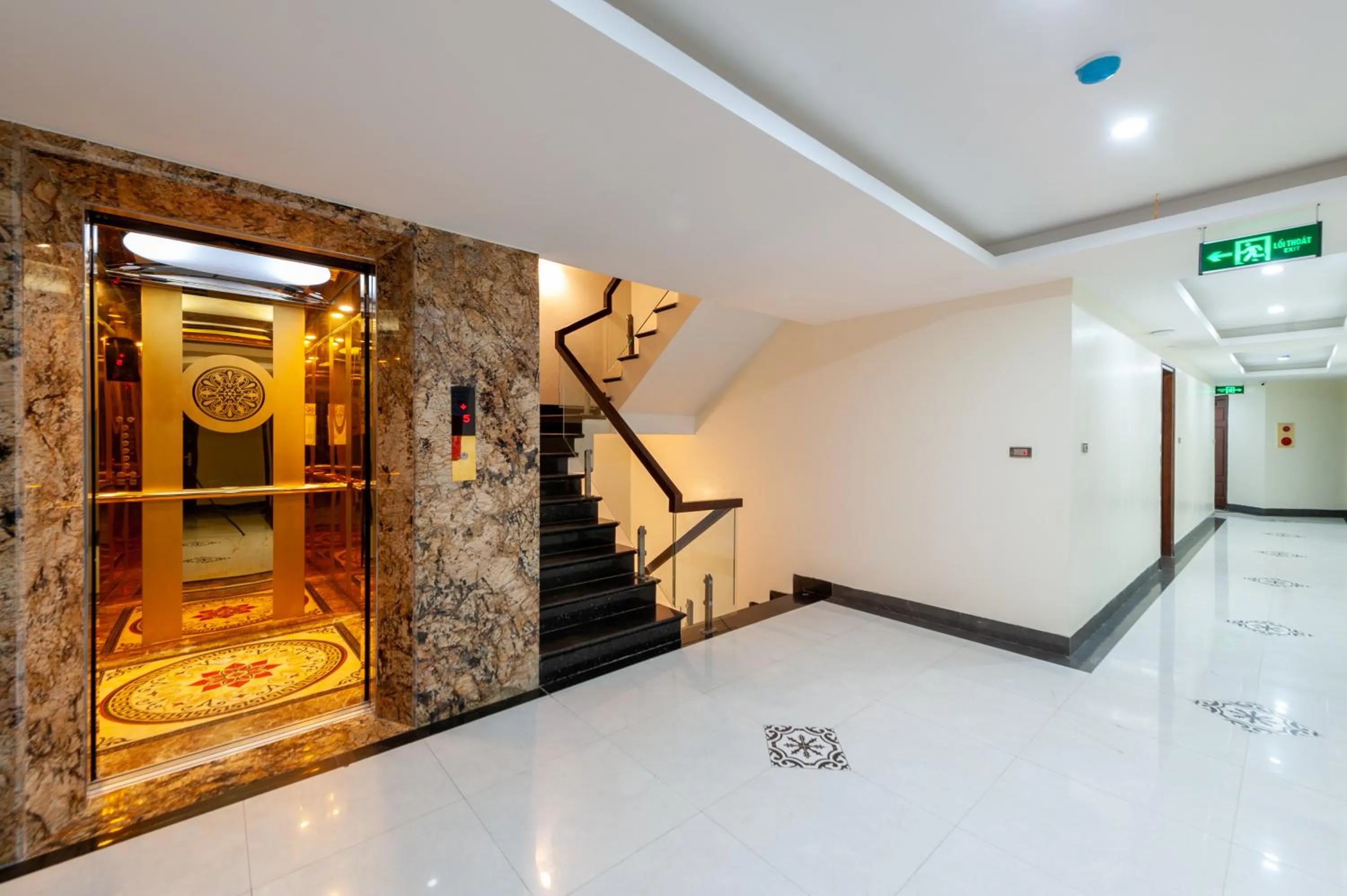 elevator in Sapa Passion Hotel & Spa