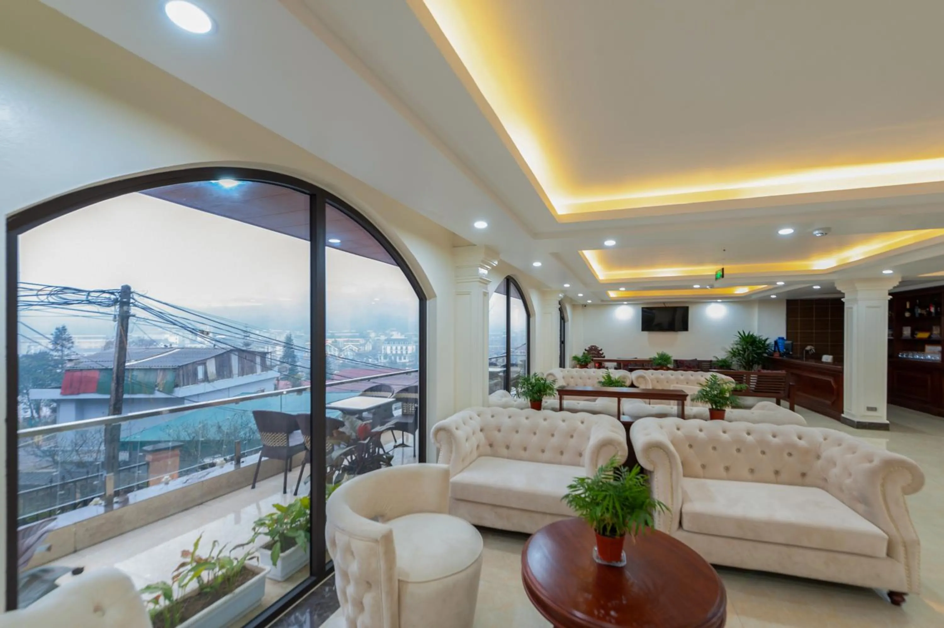 Communal lounge/ TV room in Sapa Passion Hotel & Spa