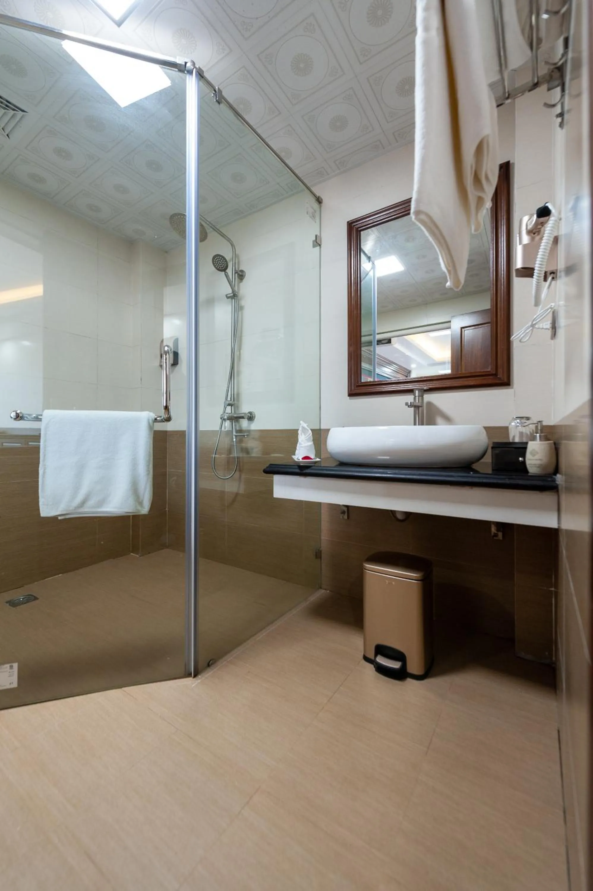 Shower in Sapa Passion Hotel & Spa