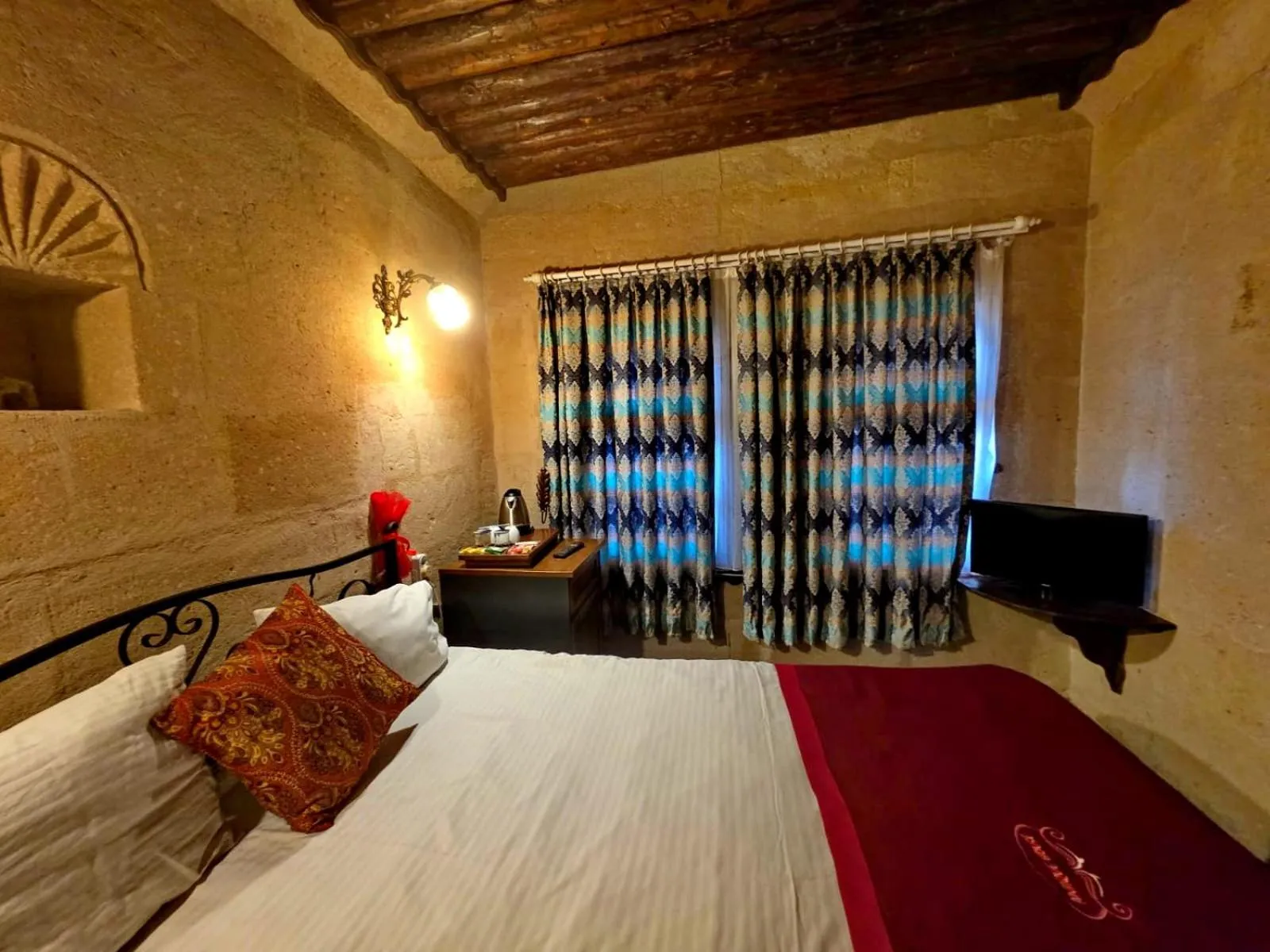 Bed in Antique House Cappadocia