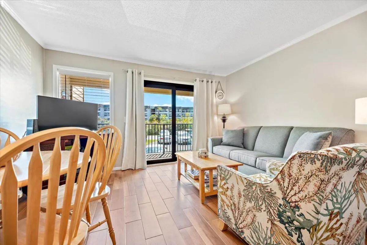 Hilton Head Beach & Tennis A142