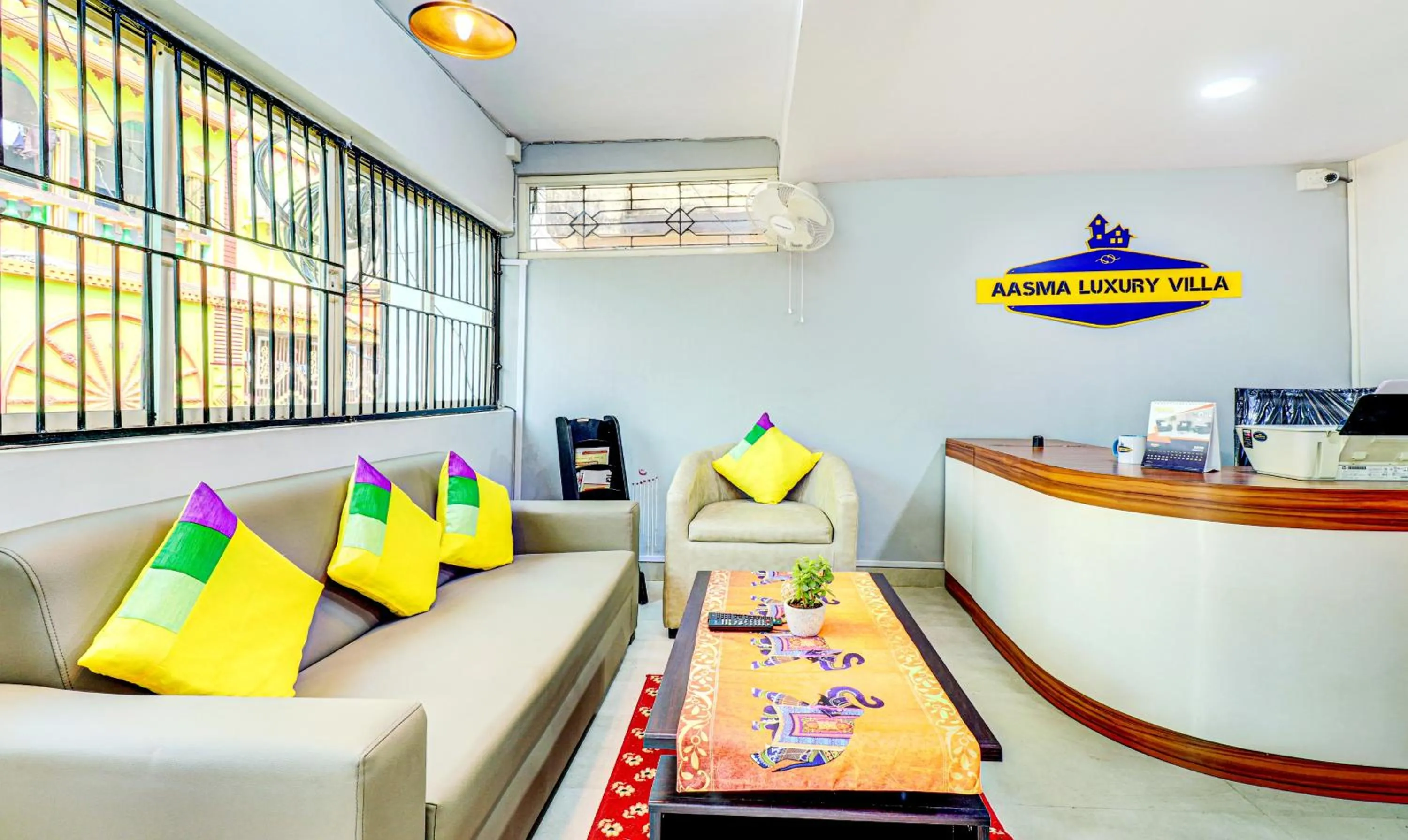 Seating area in Itsy Hotels Aasma Luxury Villa