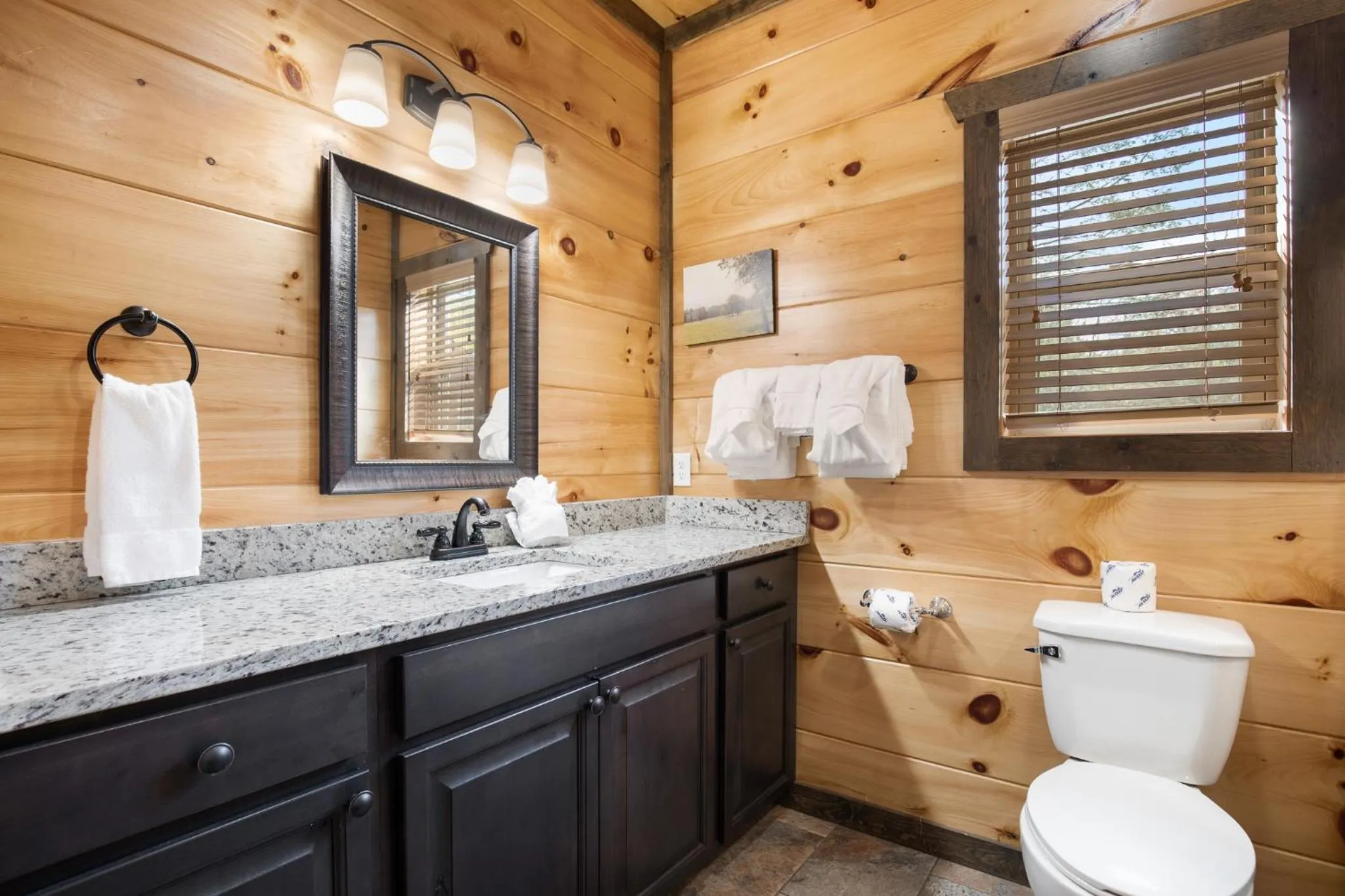 Property building in Poolin Around