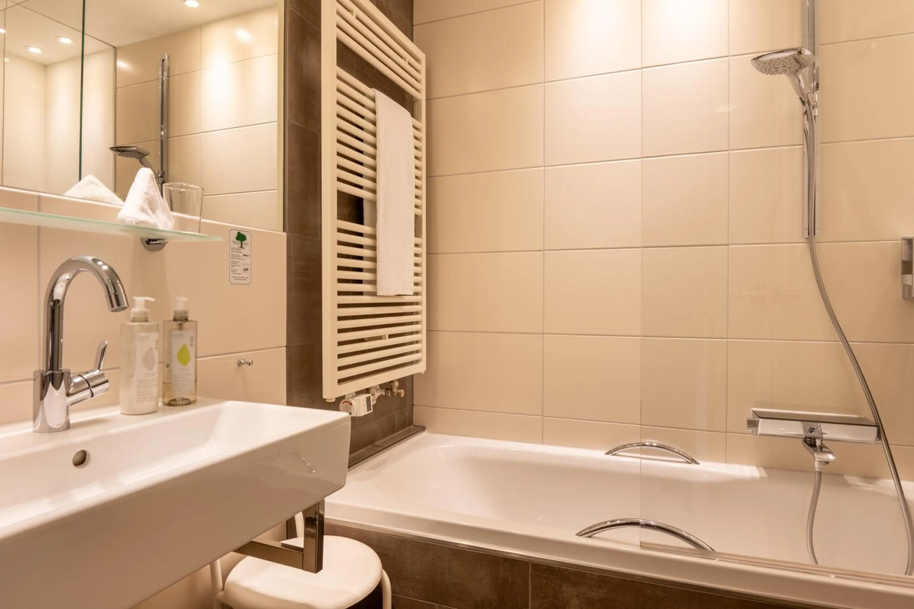 Bathroom in Hotel Jagdhaus Wiese